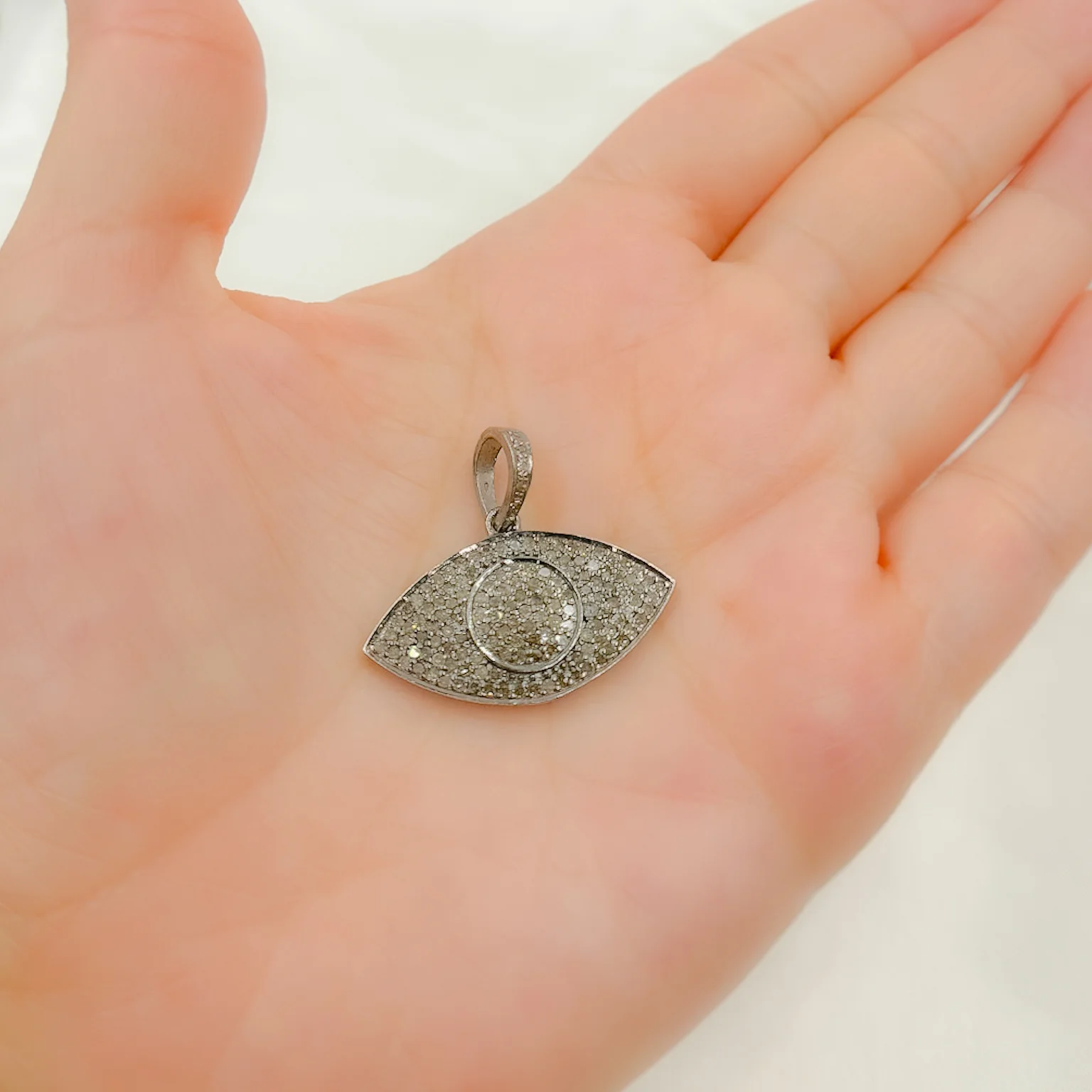 DP293. Diamond Sterling Silver Eye Pendant - Image 2