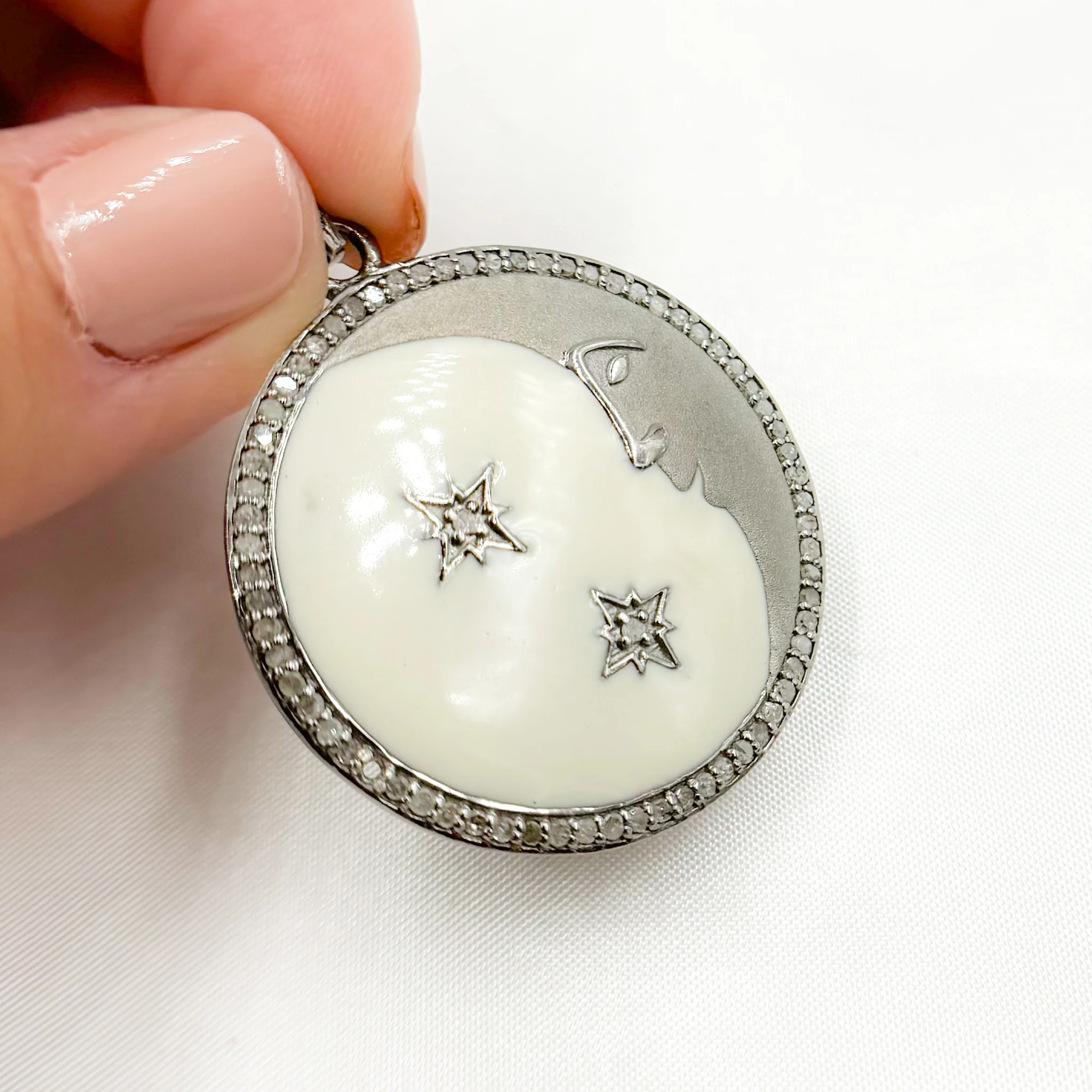 DP432A. Diamond Sterling Silver Moon & Stars Enamel Pendant - Image 3