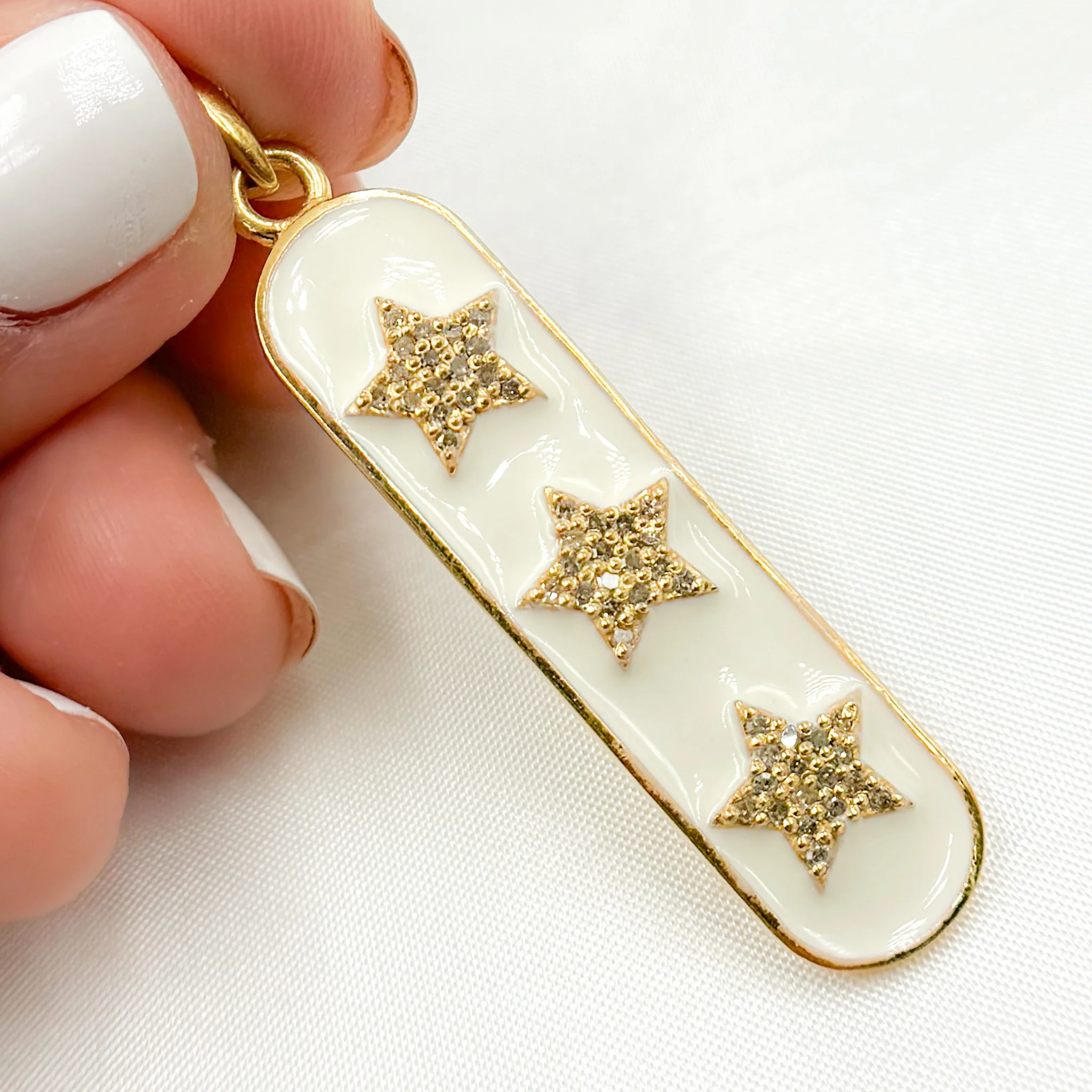 DP465A. Diamond Sterling Silver Oval Stars Enamel Pendant - Image 6