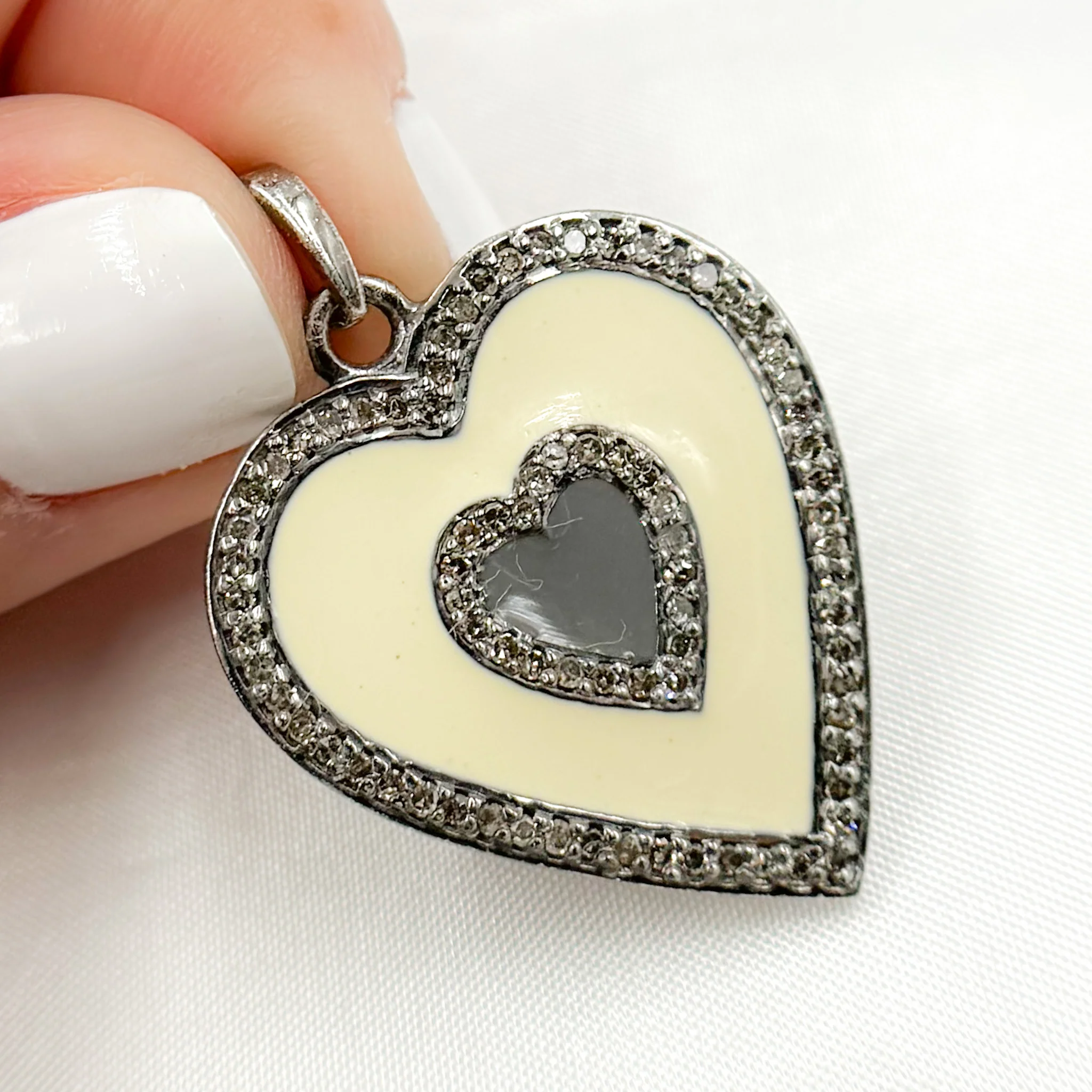 DP571A. Diamond Sterling Silver Heart Enamel Pendant - Image 6