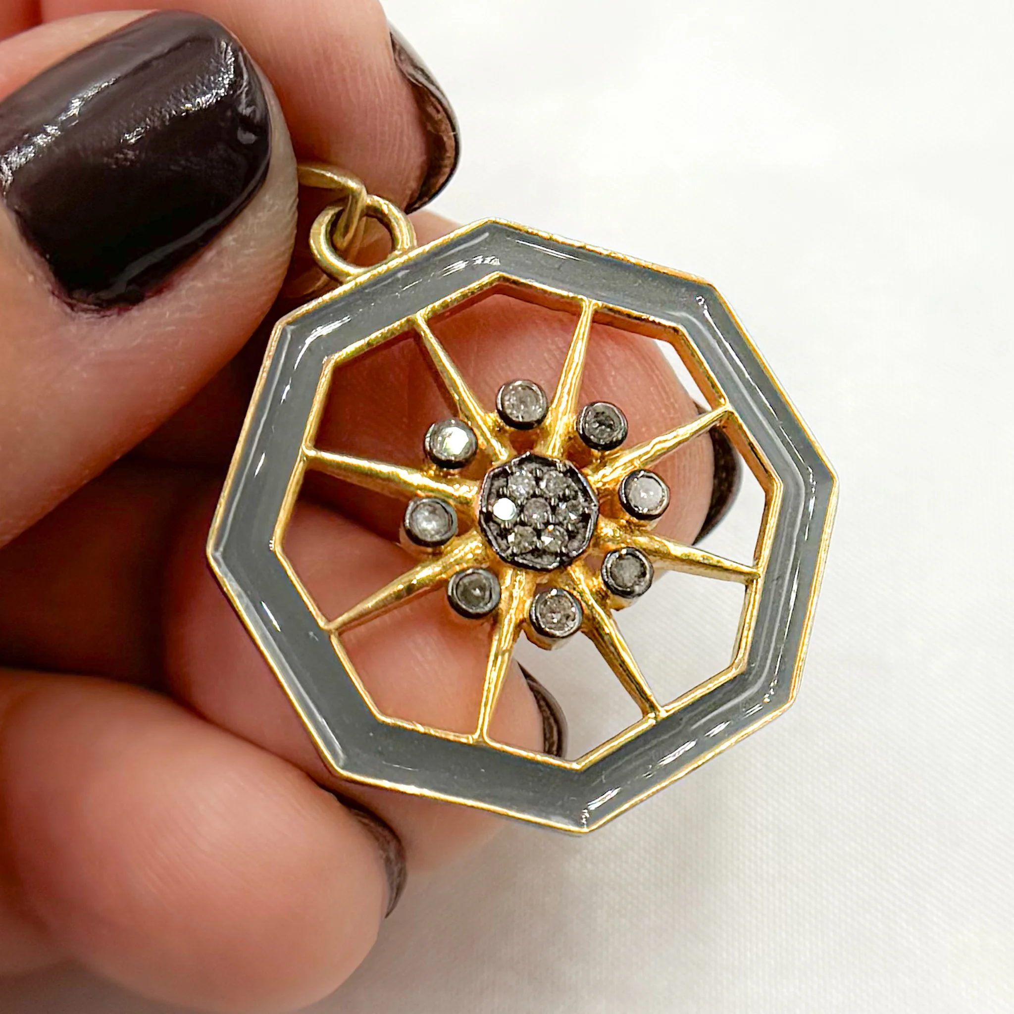 DP577. Diamond Sterling Silver Enamel Pendant - Image 5