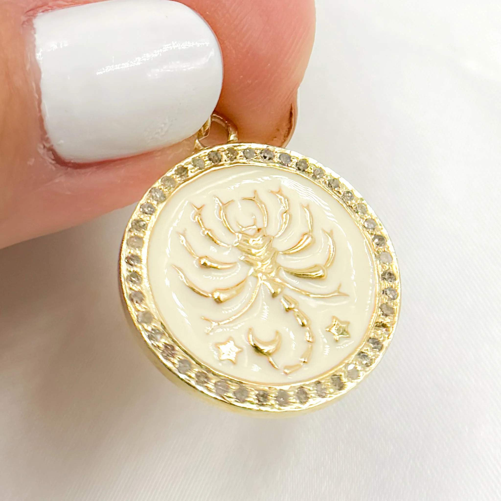 DP617A. Diamond Sterling Silver Round Scorpio Zodiac Enamel Pendant - Image 5