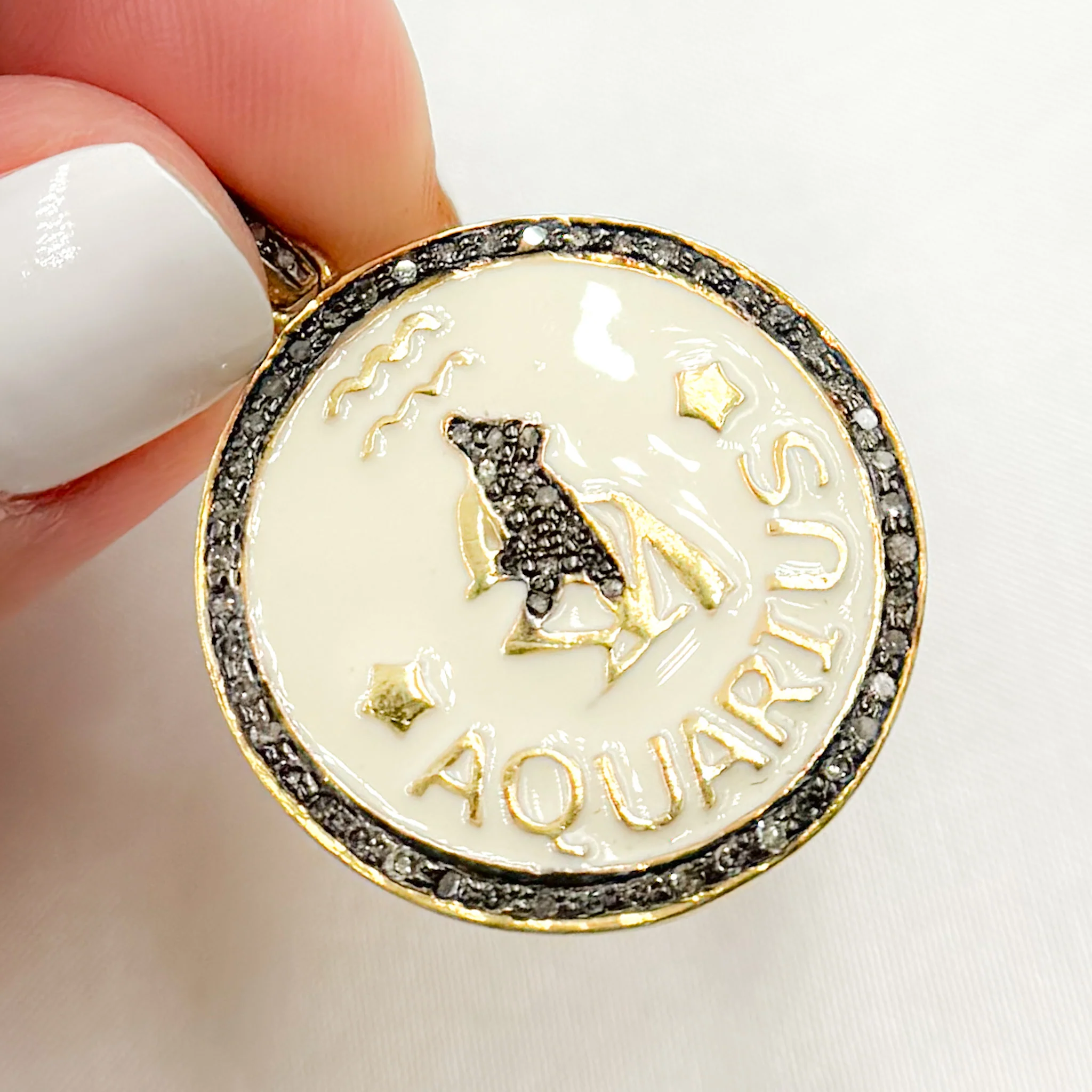 DP626A. Diamond Sterling Silver Aquarius Zodiac Enamel Pendant - Image 4