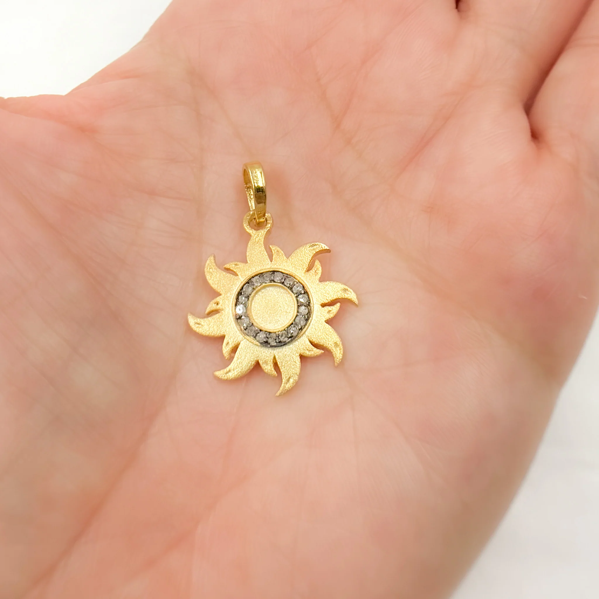 DP652. Diamond Sterling Silver Sun Pendant - Image 4