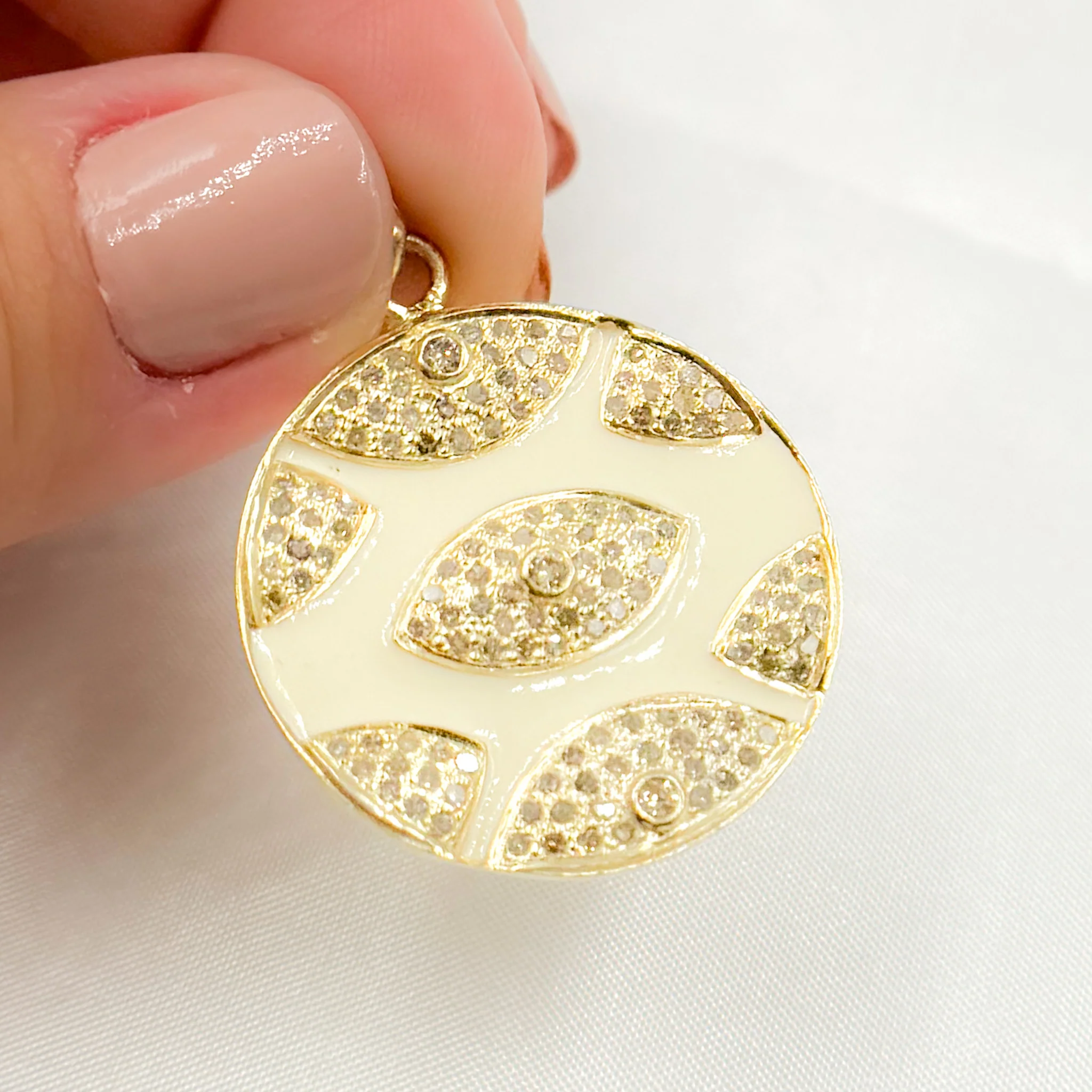 DP827A. Diamond Sterling Silver Round Eye Enamel Pendant - Image 3
