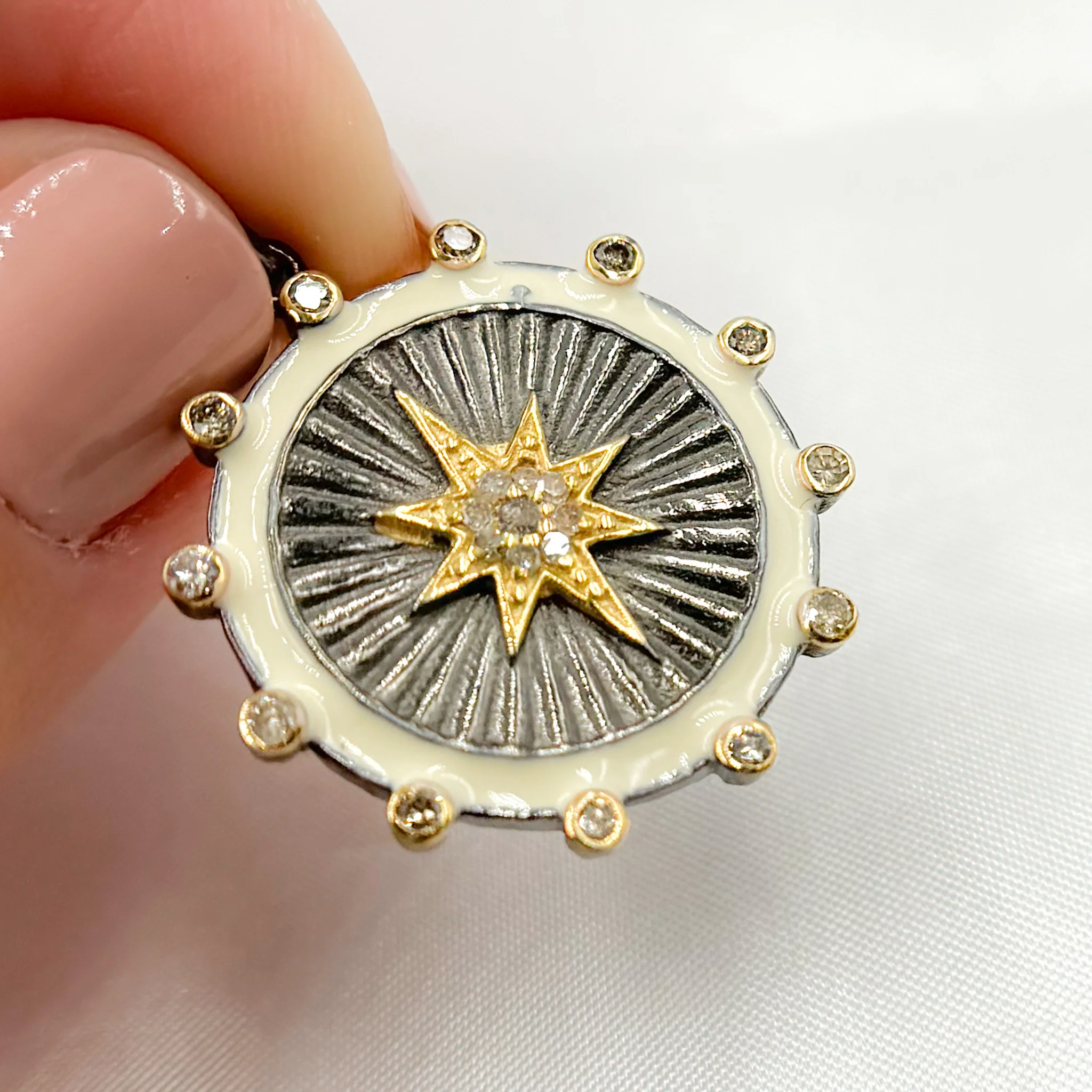 DP836A. Diamond Sterling Silver Round Star Enamel Pendant - Image 2