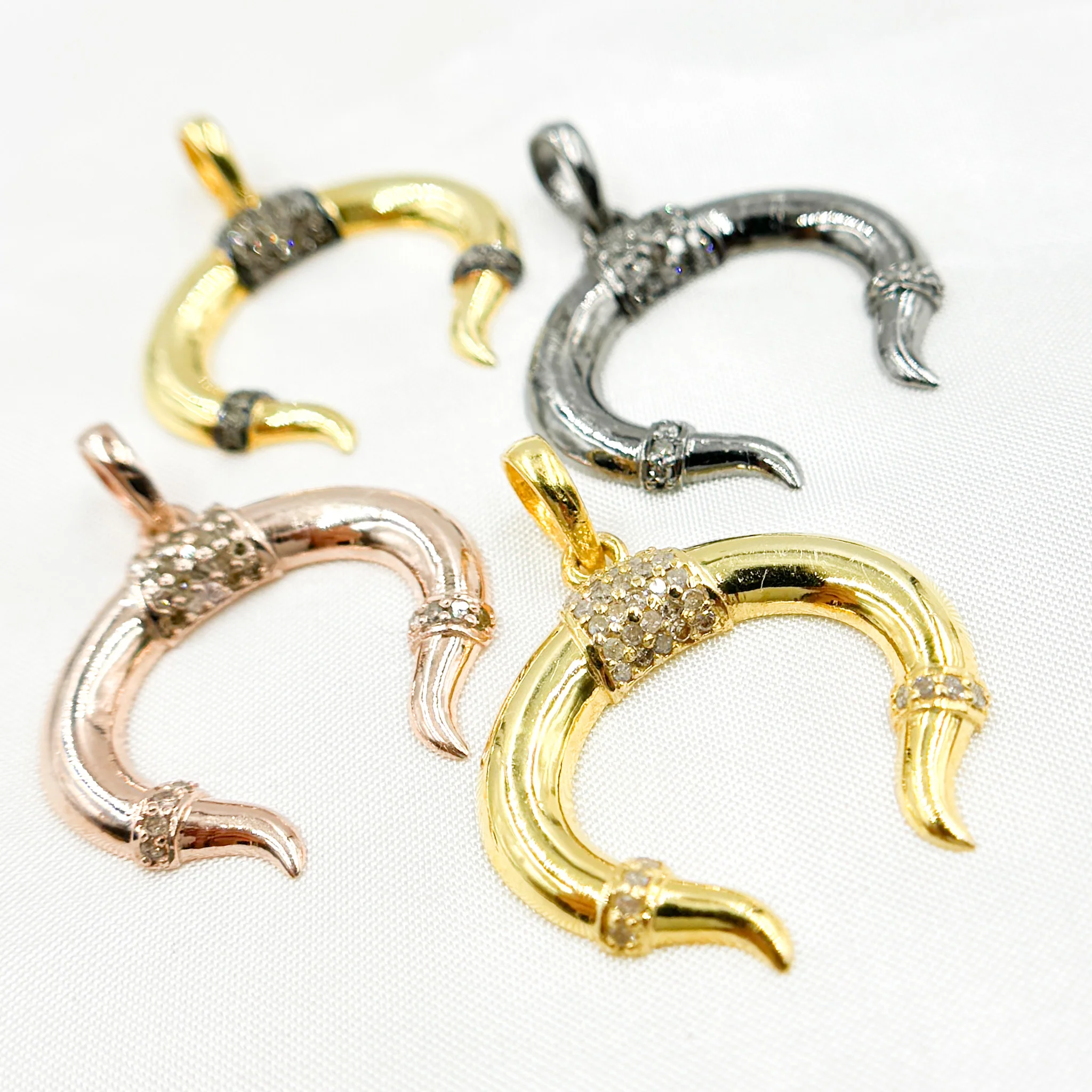 DP184. Diamond Sterling Silver Horn Pendant - Image 7
