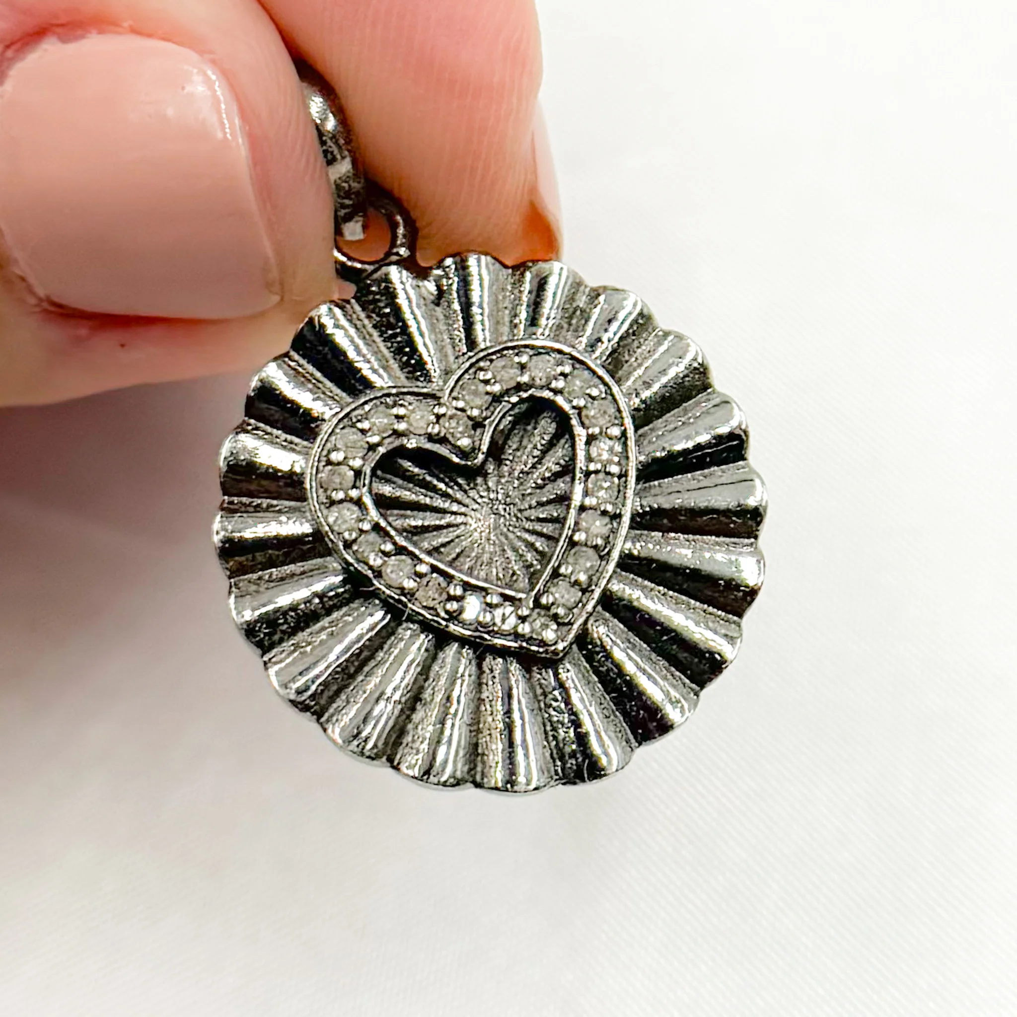 DP345. Diamond Sterling Silver Round Heart Pendant