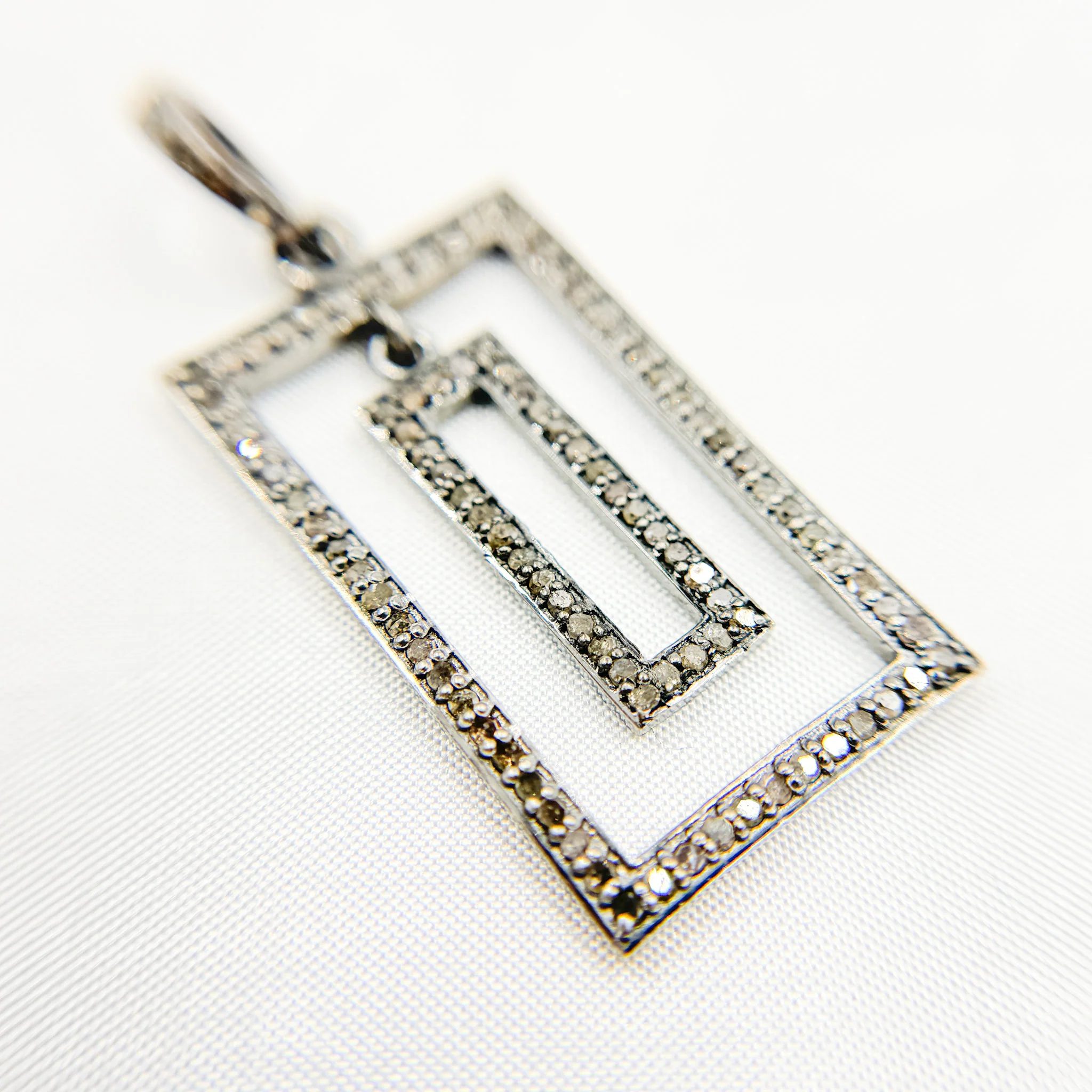 DP358. Diamond Sterling Silver Rectangle Pendant - Image 3