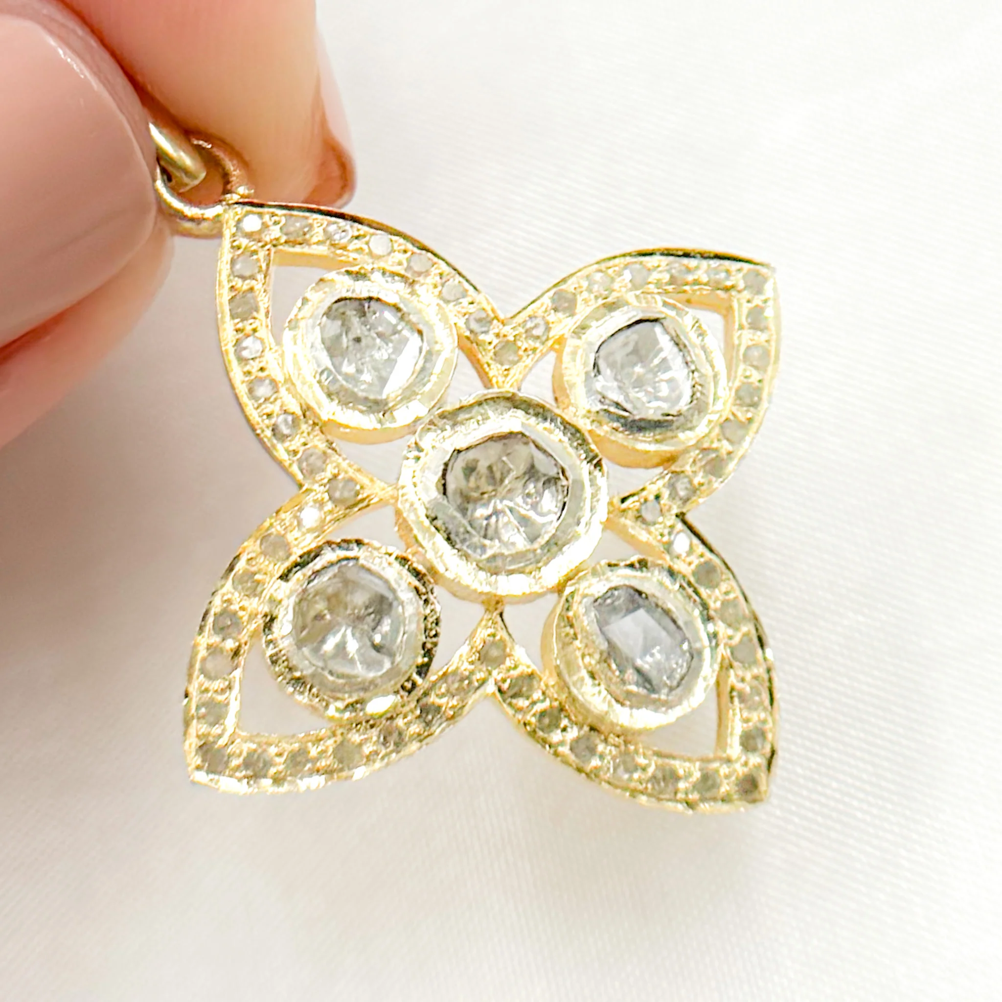 DP369. Diamond Sterling Silver Flower Pendant with Polki Diamonds - Image 4