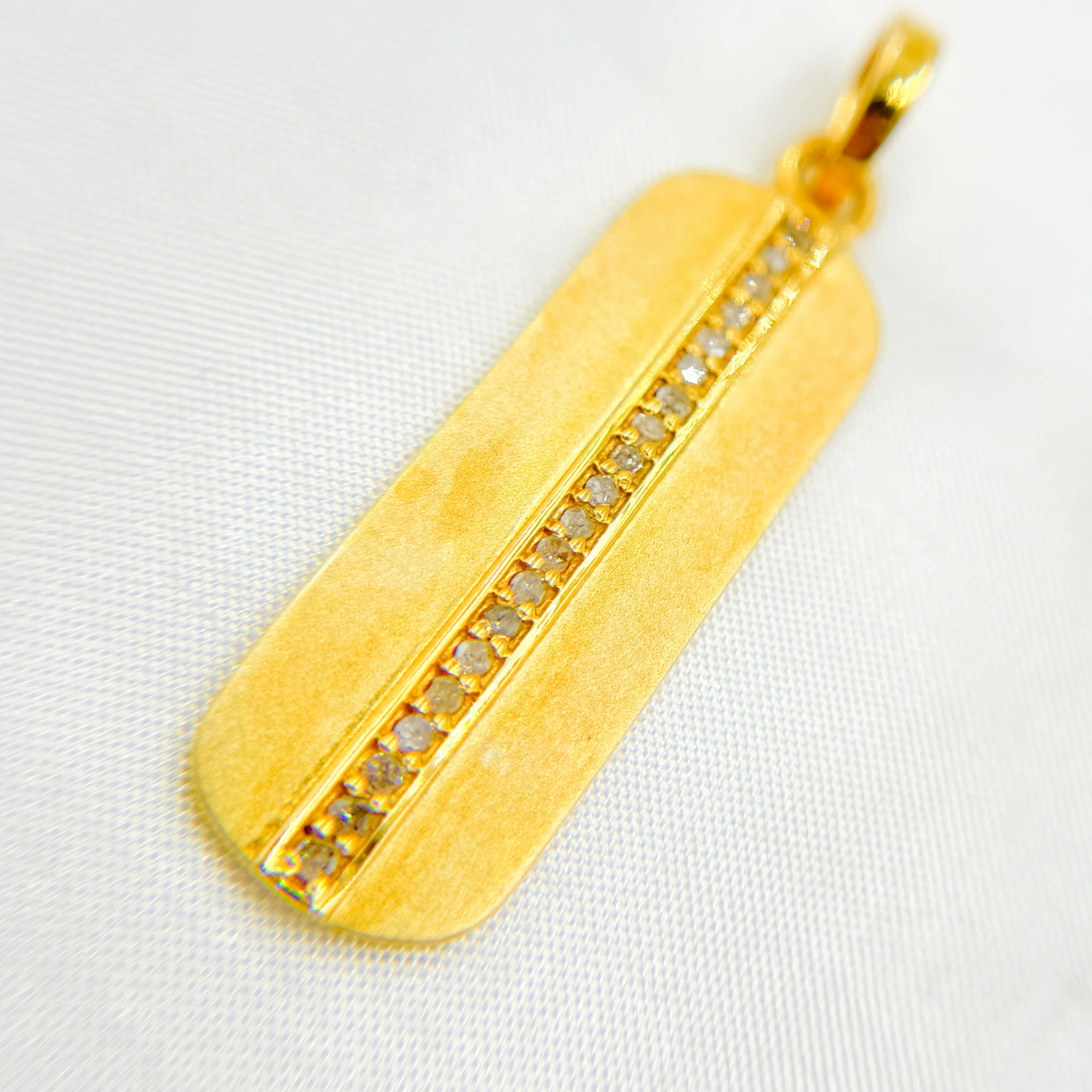 DP379. Diamond & Sterling Silver Rectangle Pendant - Image 3