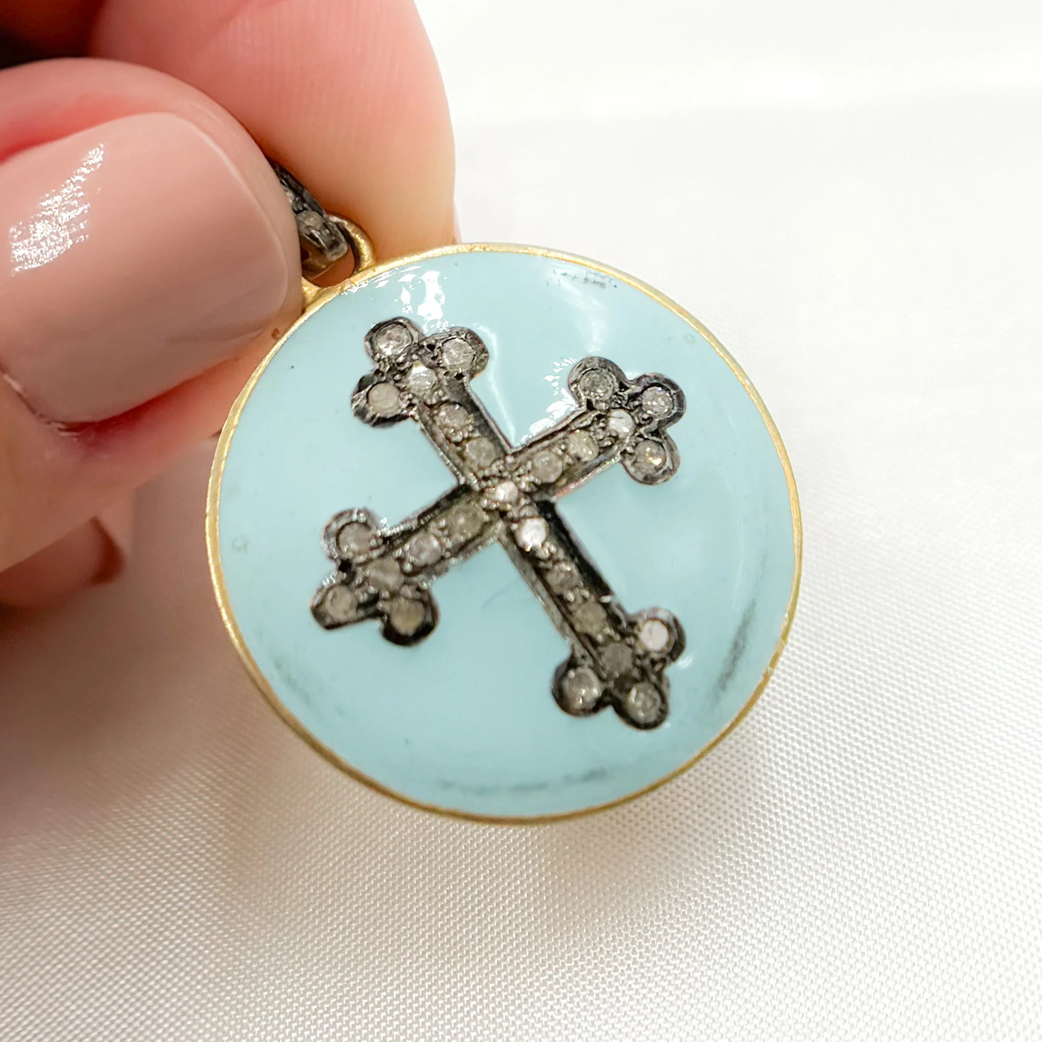 DP445A. Diamond Sterling Silver Round Cross Enamel Pendant - Image 5