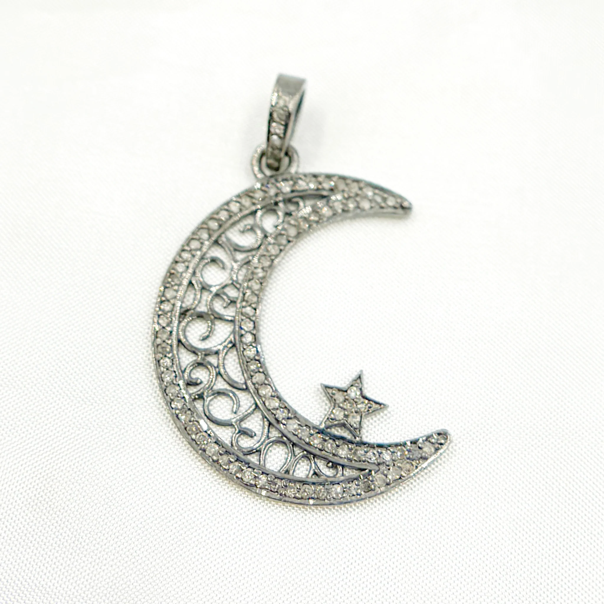 DP552. Diamond Sterling Silver Moon and Star Pendant - Image 4