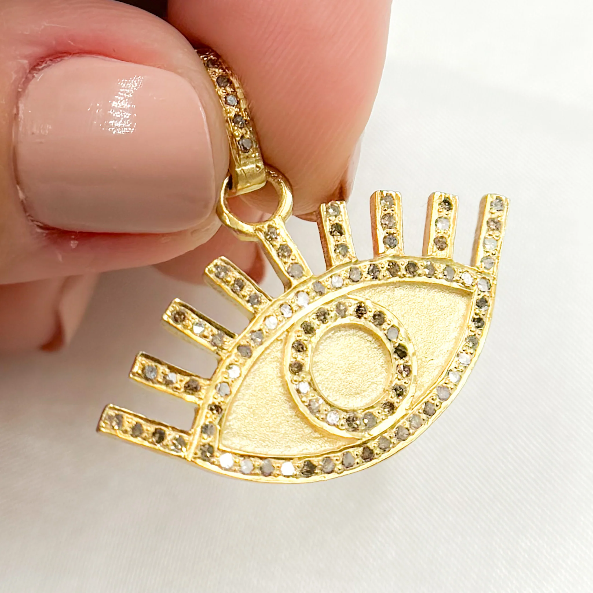 DP567. Diamond Sterling Silver Eye Pendant - Image 3