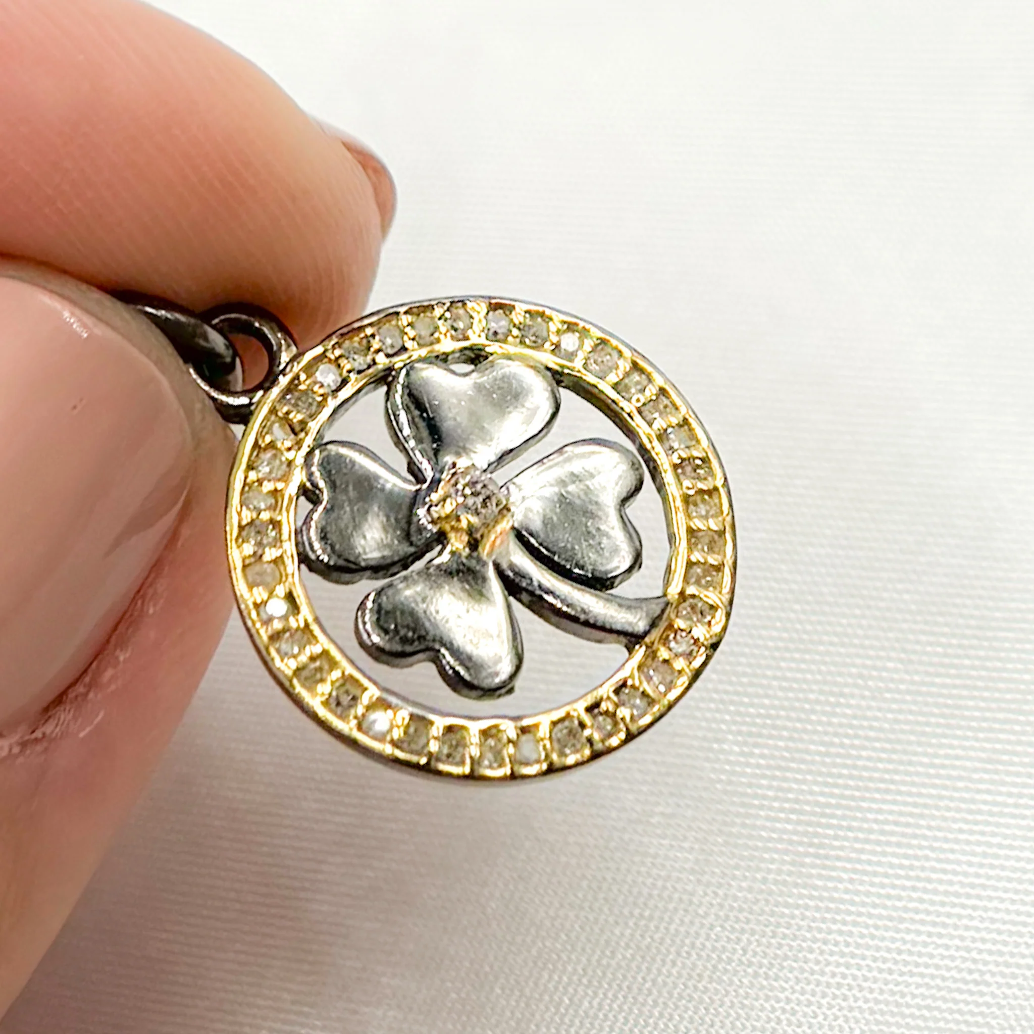 DP636. Diamond Sterling Silver Round Flower Charm - Image 2