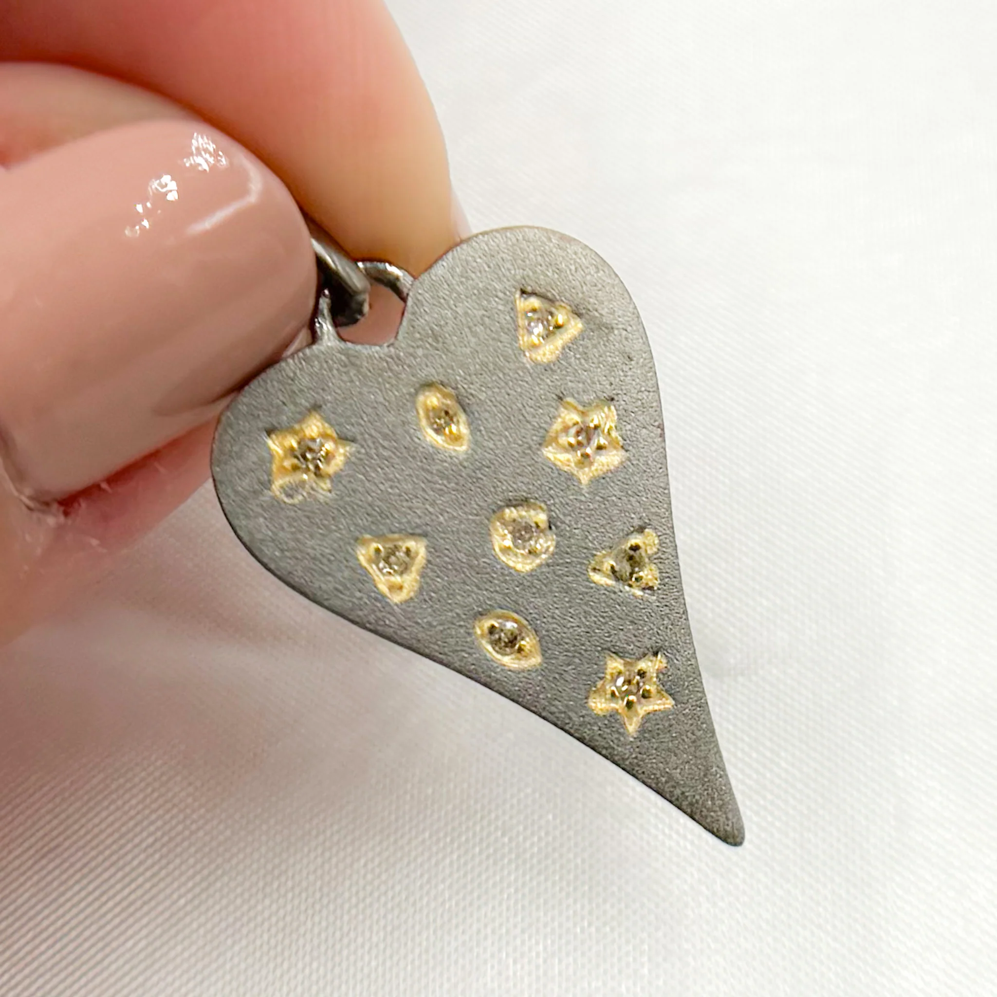 DP753. Diamond Sterling Silver Heart Pendant - Image 2