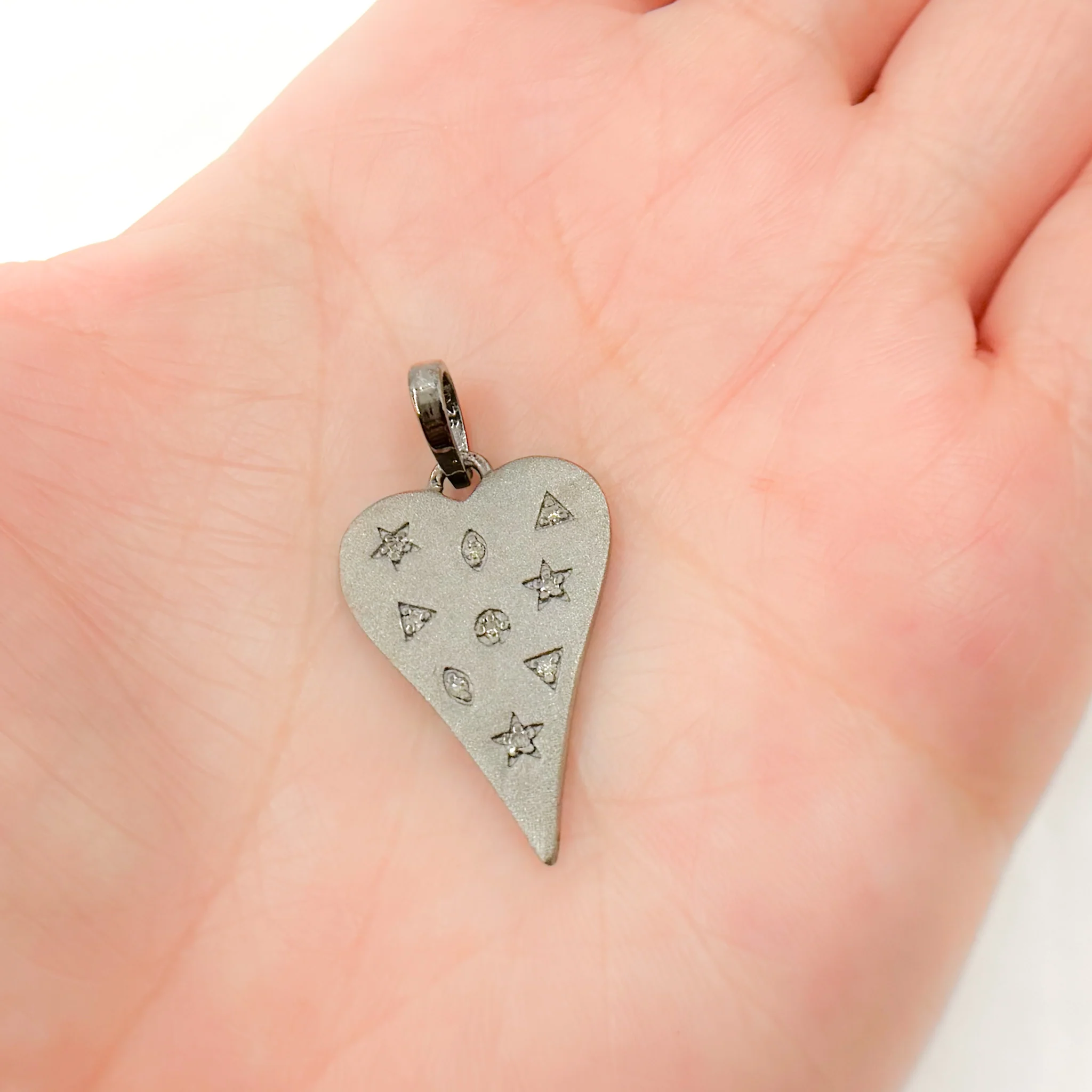 DP753. Diamond Sterling Silver Heart Pendant - Image 5