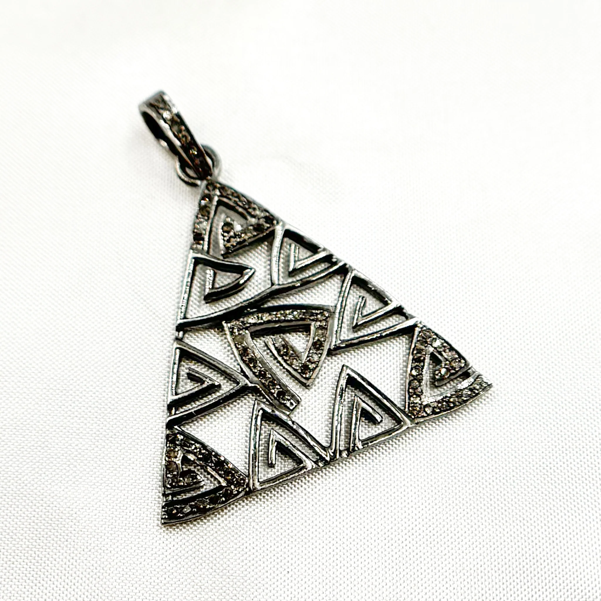 DP754. Diamond Sterling Silver Triangle Pendant - Image 8