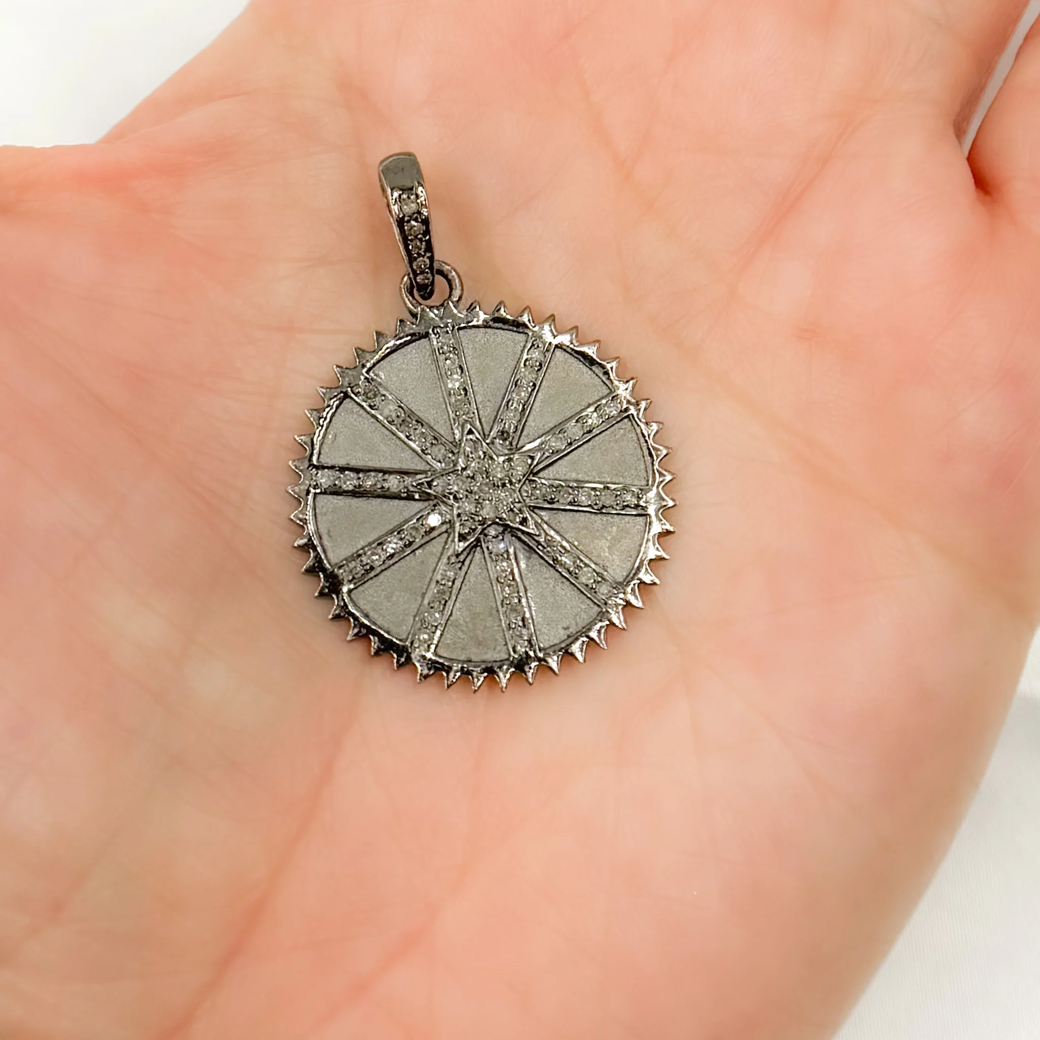 DP765. Diamond Sterling Silver Round Star Pendant - Image 2