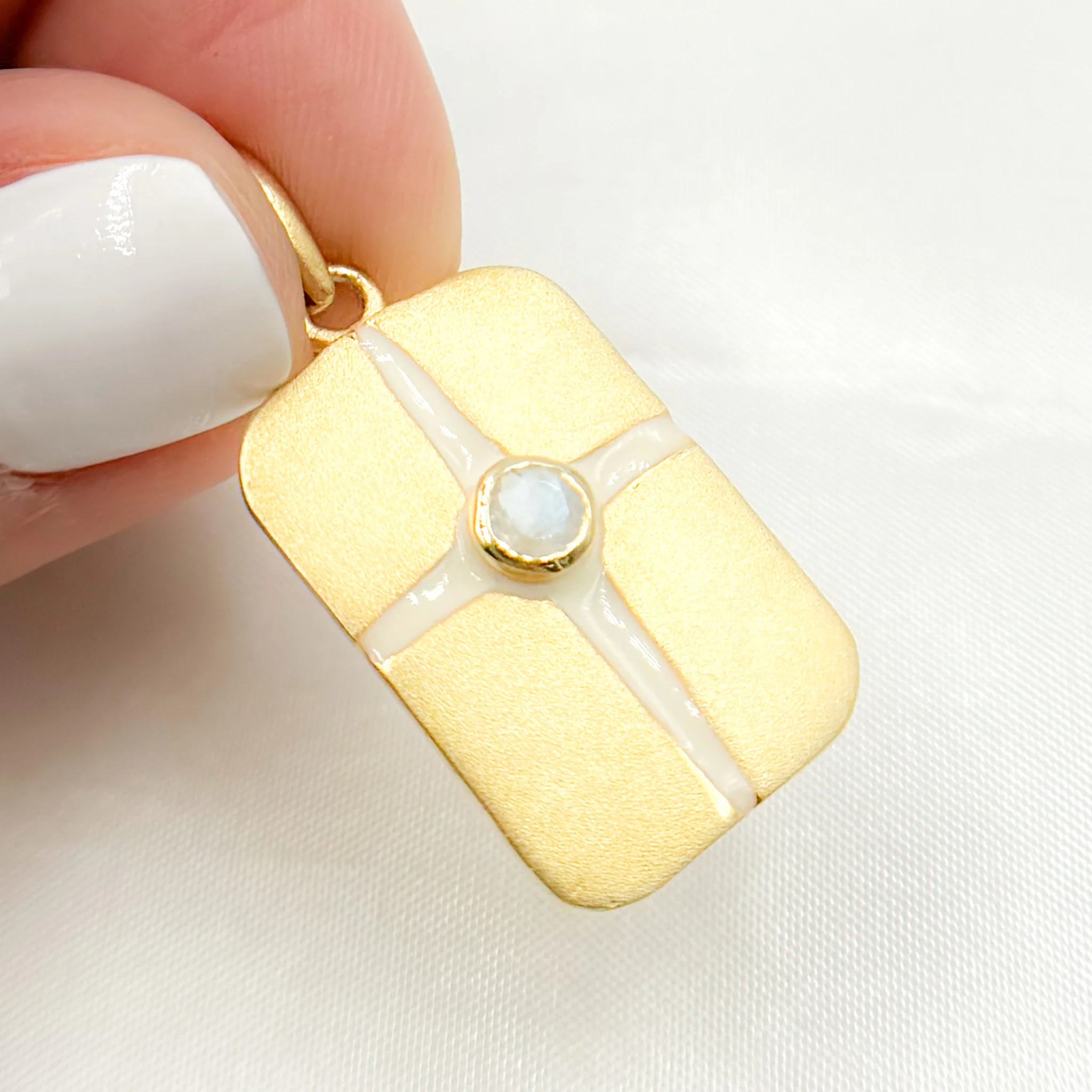 DSP076A. Sterling Silver Rectangle Enamel Pendant with Gemstone - Image 4