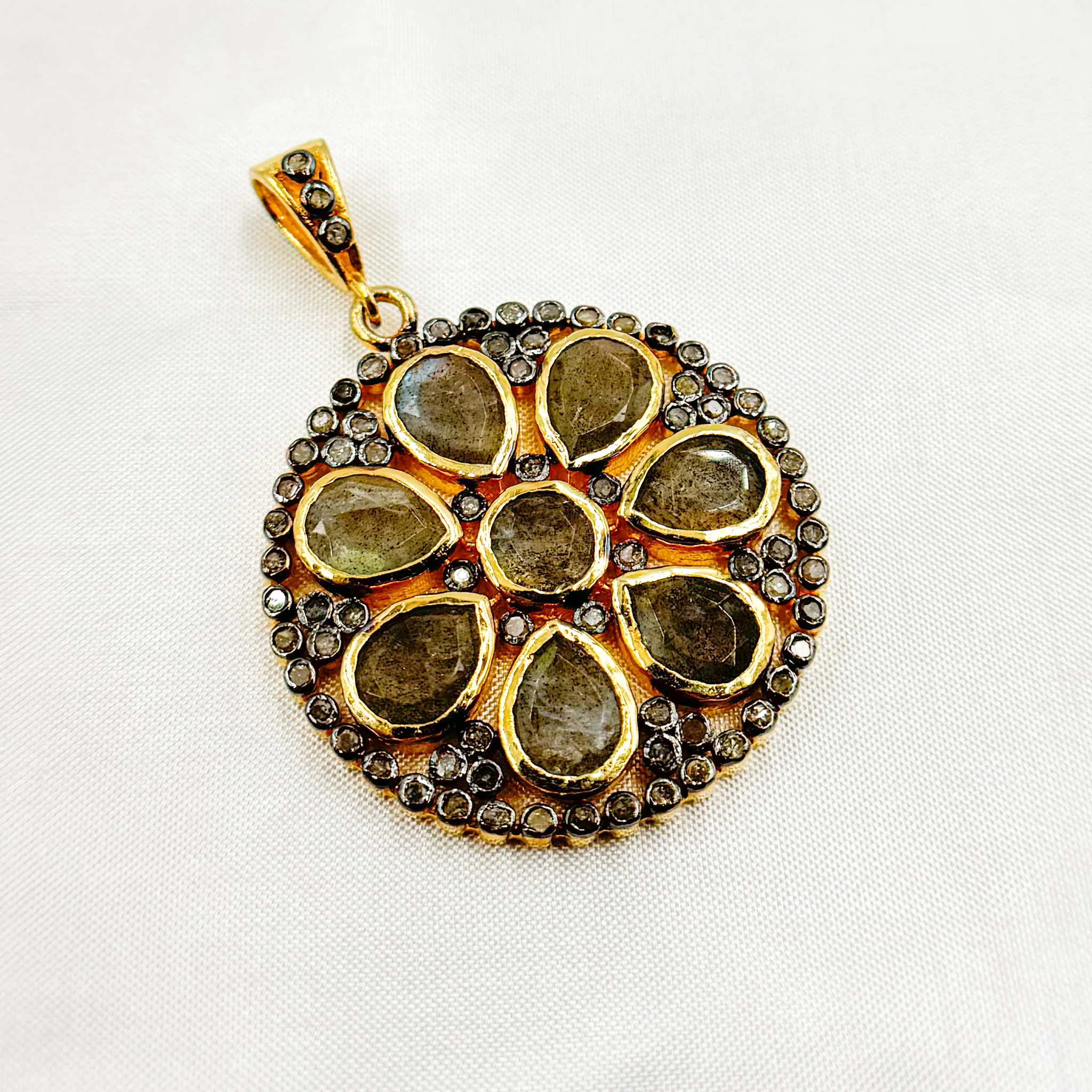 DSP13. Diamond Silver Gemstone Circle Flower Pendant - Image 4