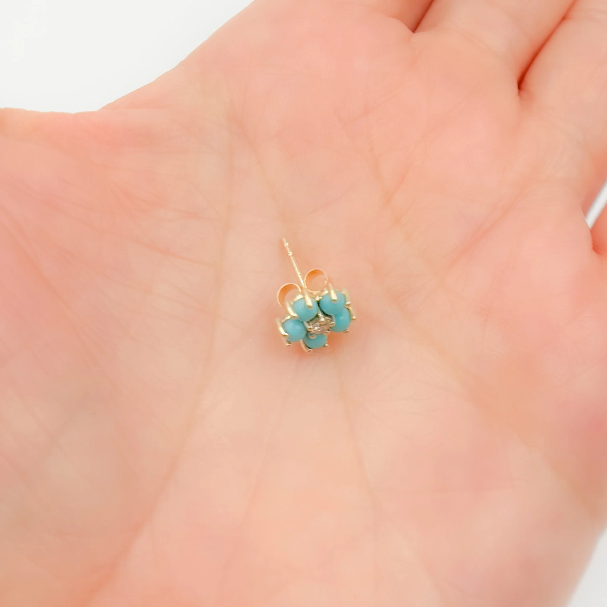 EFA53609TQ. 14K Solid Yellow Gold Diamond and Turquoise Flower Stud Earring - Image 6