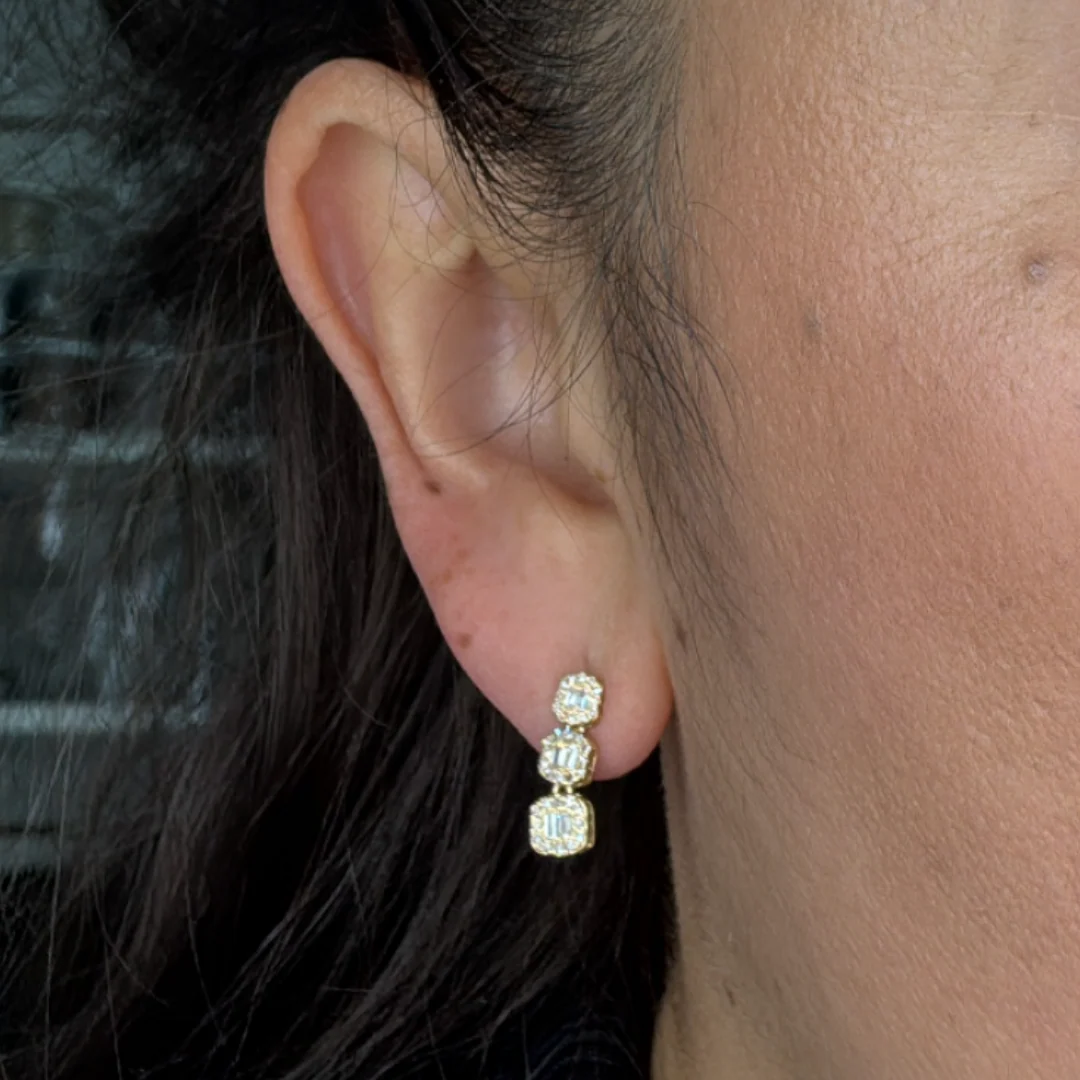 EFF52119. 14k Solid Gold Baguette Diamond Dangle Earrings - Image 2