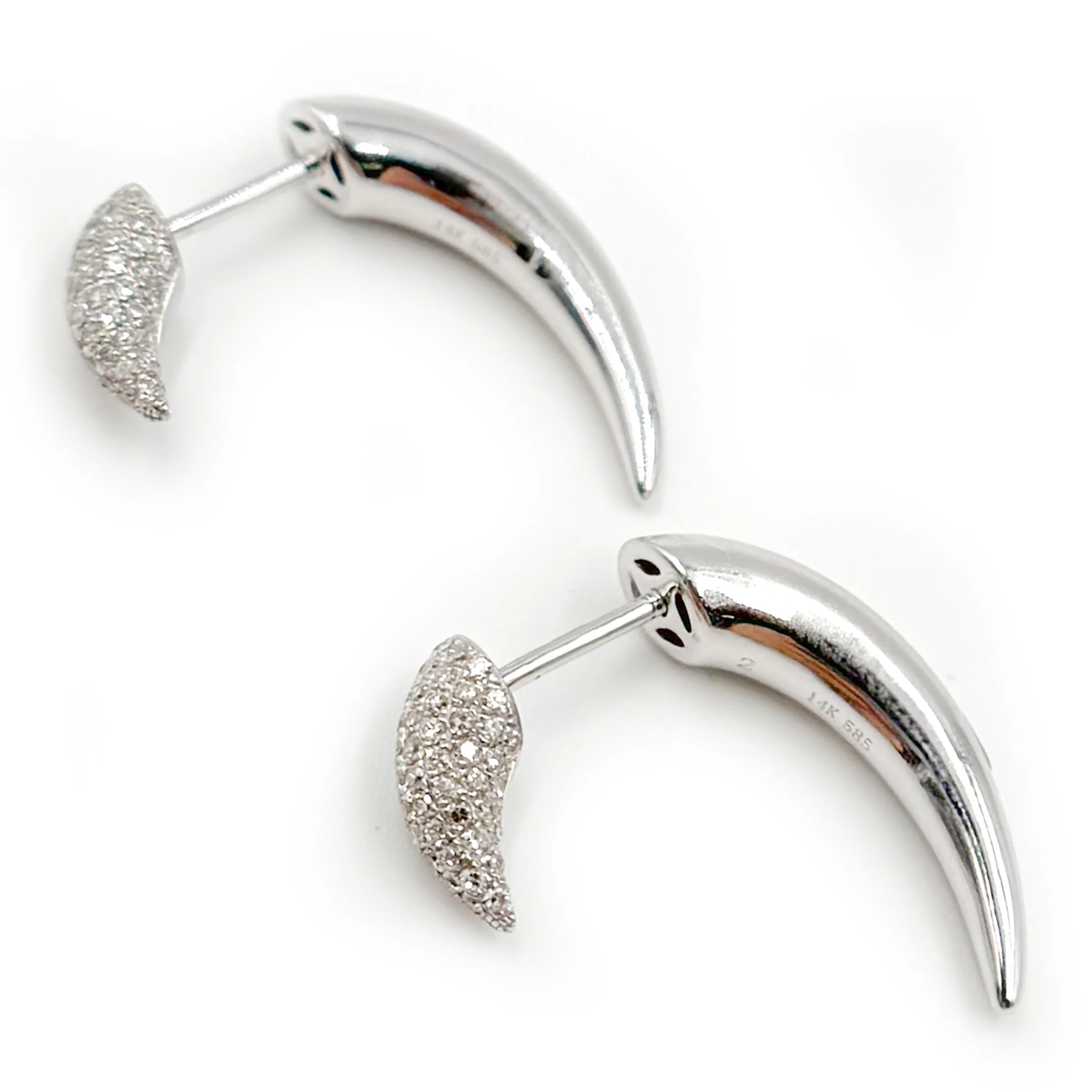 EFG53690. 14k Solid White Gold Diamond Double Horn Studs Earrings