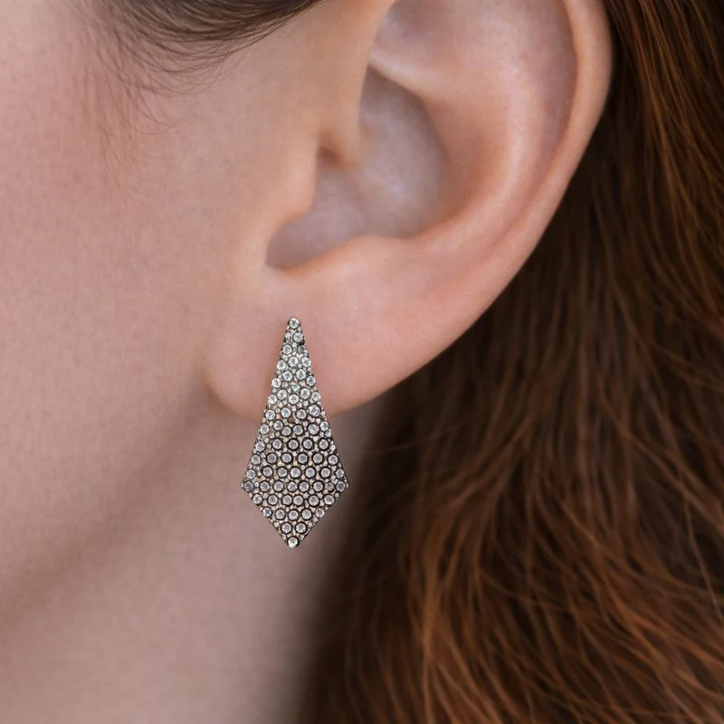 EFP54086. 14K Solid White Gold Mesh Earrings with Diamonds - Image 2