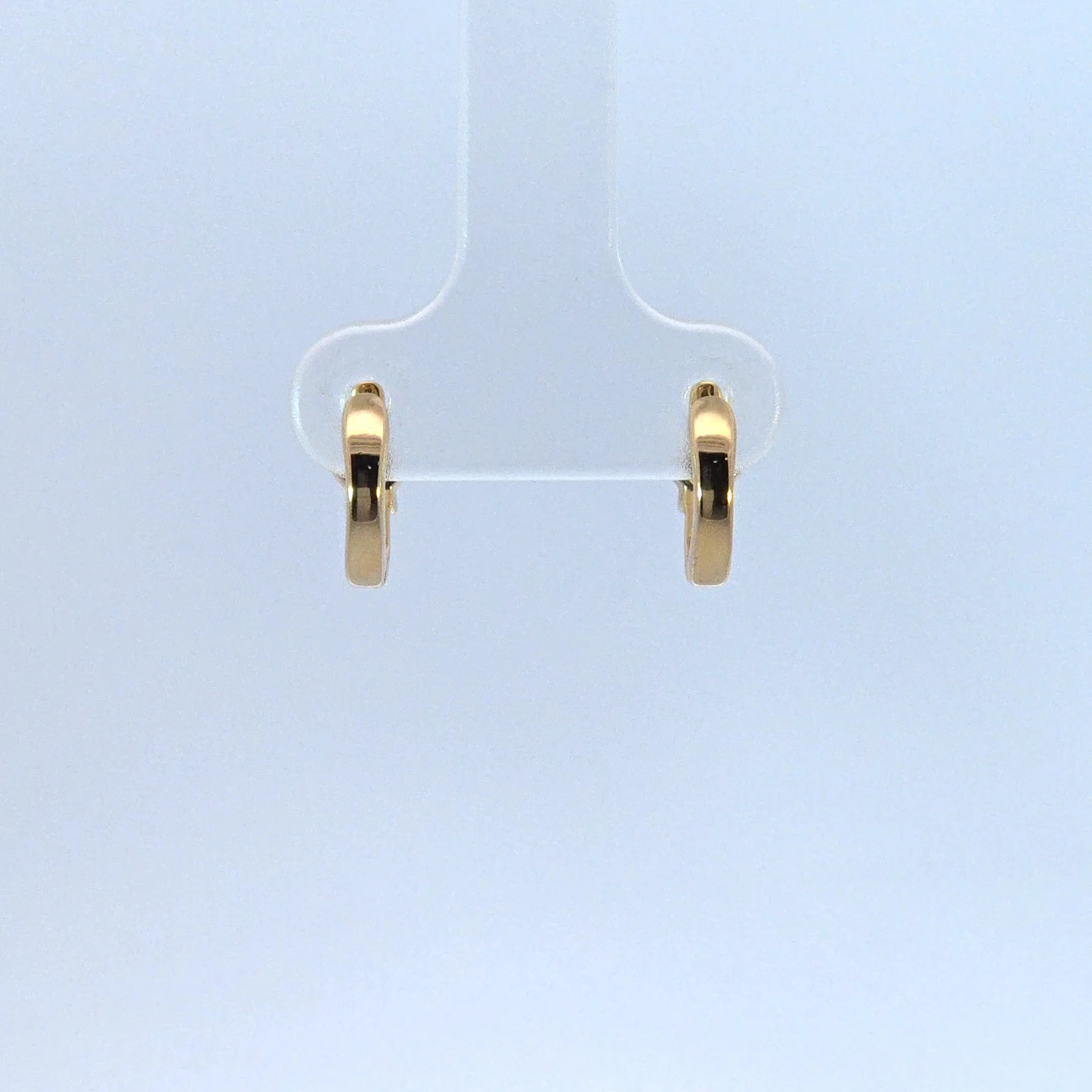 EHA57622. 14k Solid Gold Diamond Flower Stud Earrings - Image 9