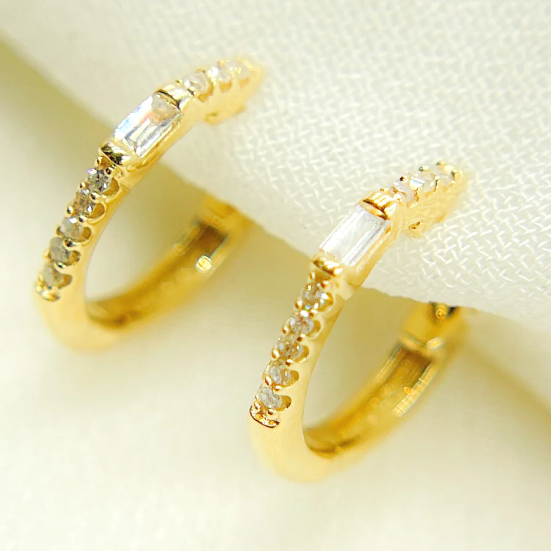 EHB56581. 14K Gold & Diamonds Huge Earrings