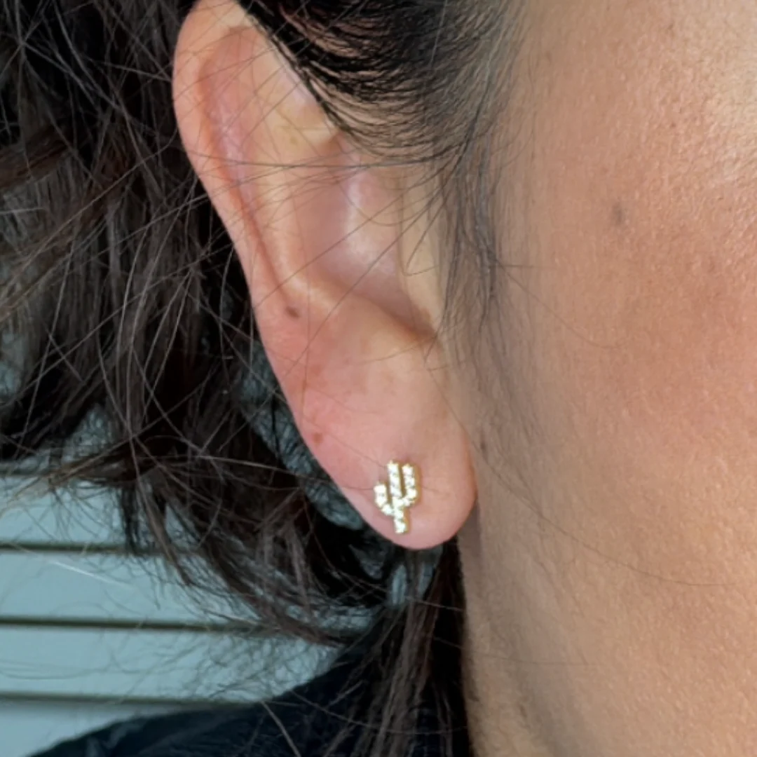ER418012Y. 14k Solid Gold Diamond Cactus Studs Earrings - Image 2