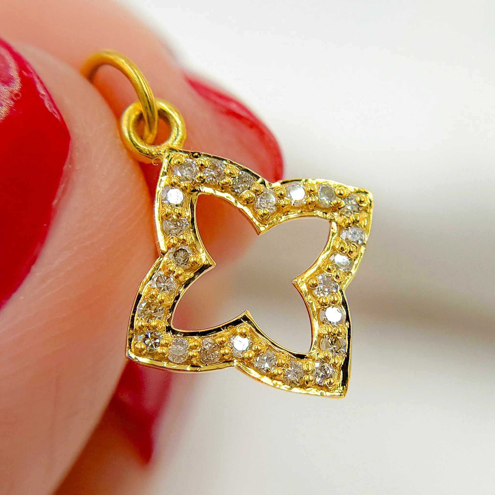 14K Solid Gold Diamonds Flower Charm. GDP12