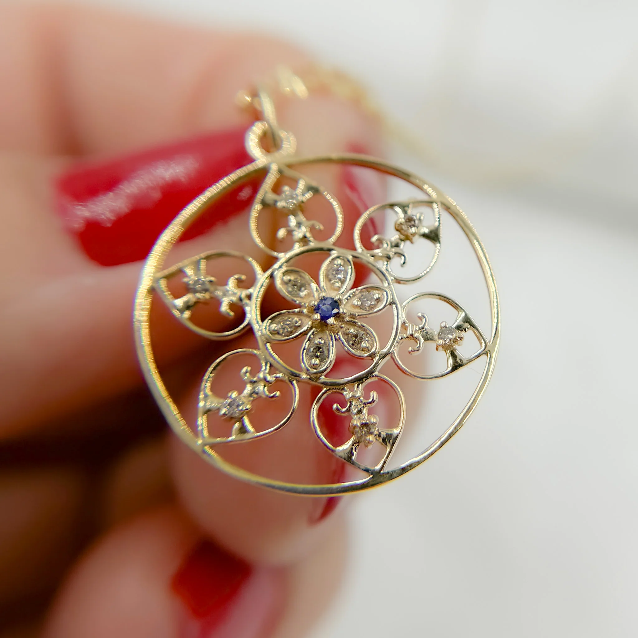 14K Solid Gold Diamond Circle Flower Charm. GDP190 - Image 5