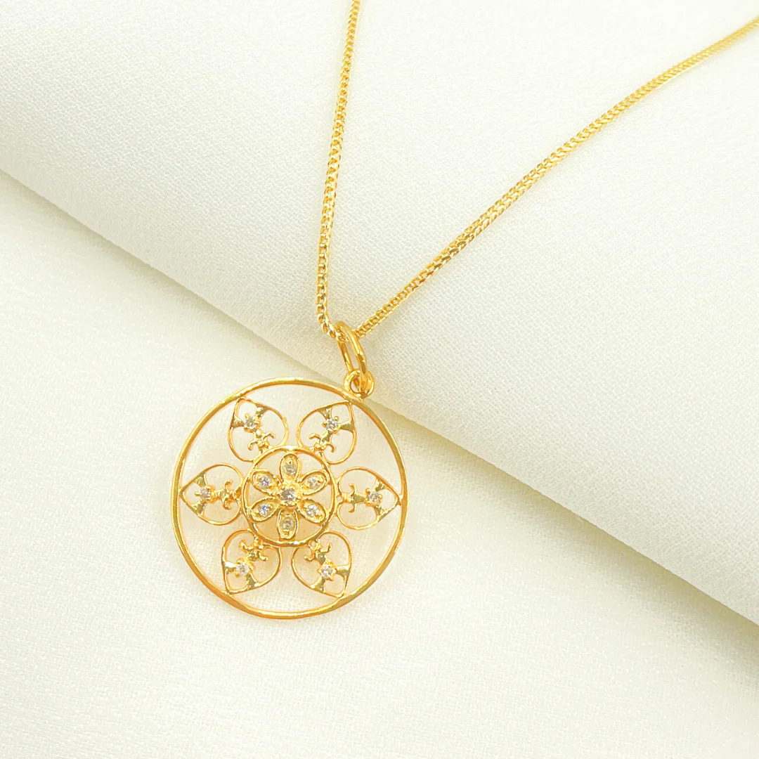14K Solid Gold Diamond Circle Flower Charm. GDP190 - Image 6