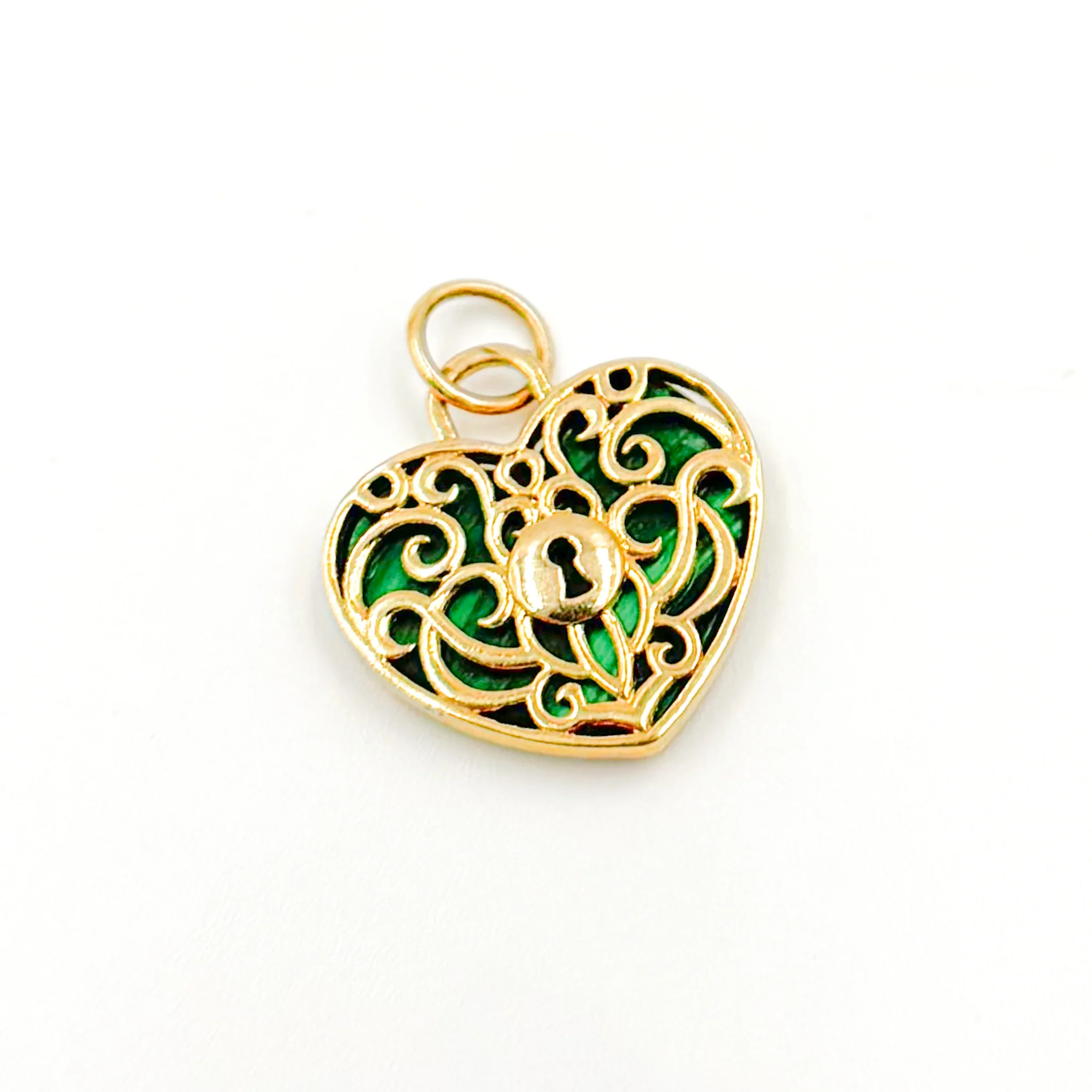 GDP466. 14K Gold Lock Heart Pendant
