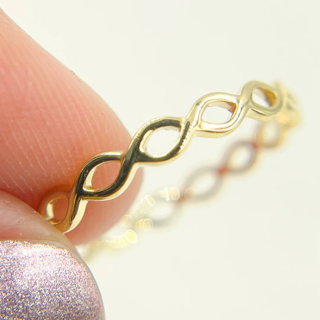 RAZ01295. 14K Solid Gold Waves Ring - Image 6
