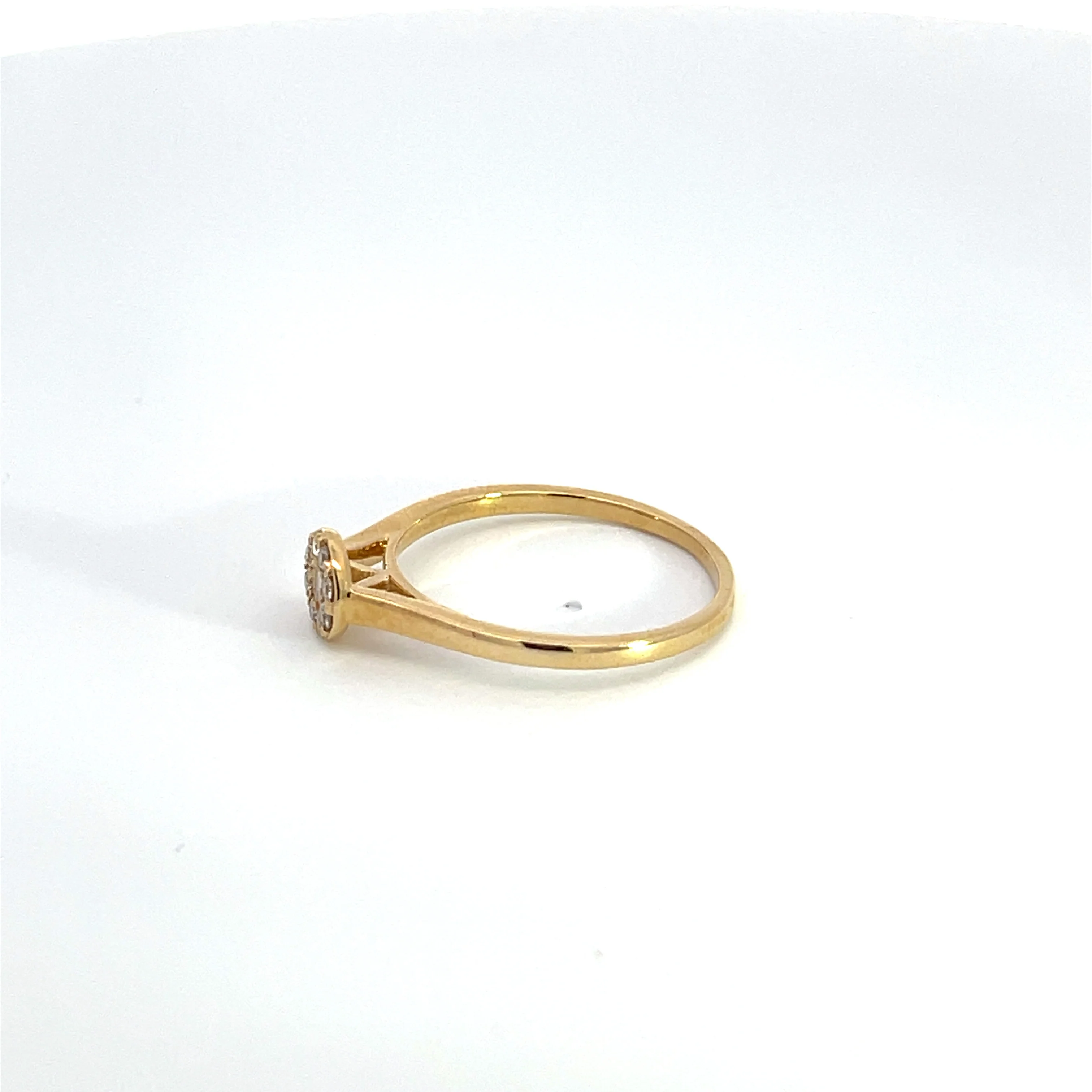RFC16893. 14K Solid Gold Diamond Ring - Image 5