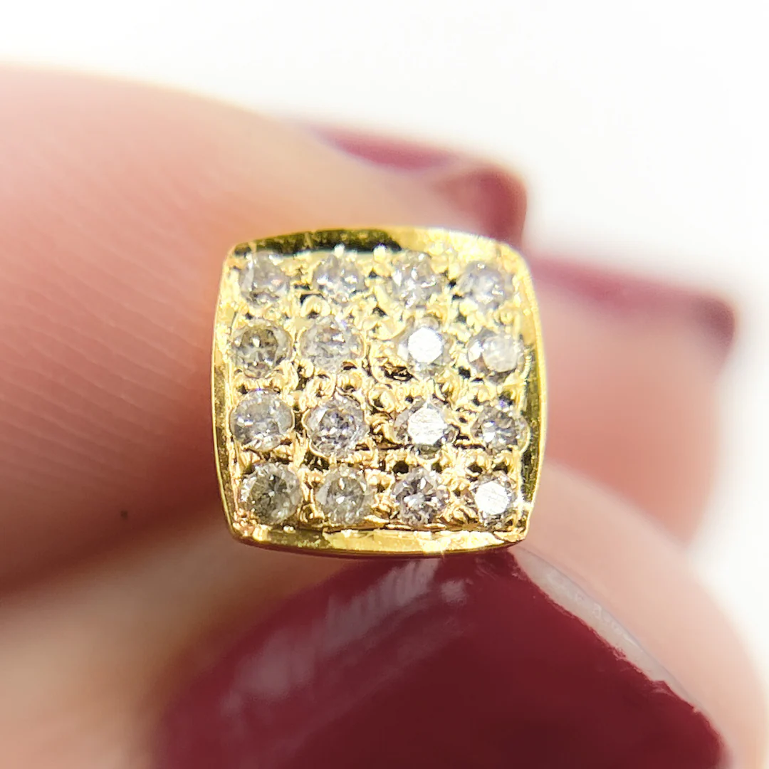 GDT13. 14K Solid Gold and Diamonds Square Earrings - Image 4