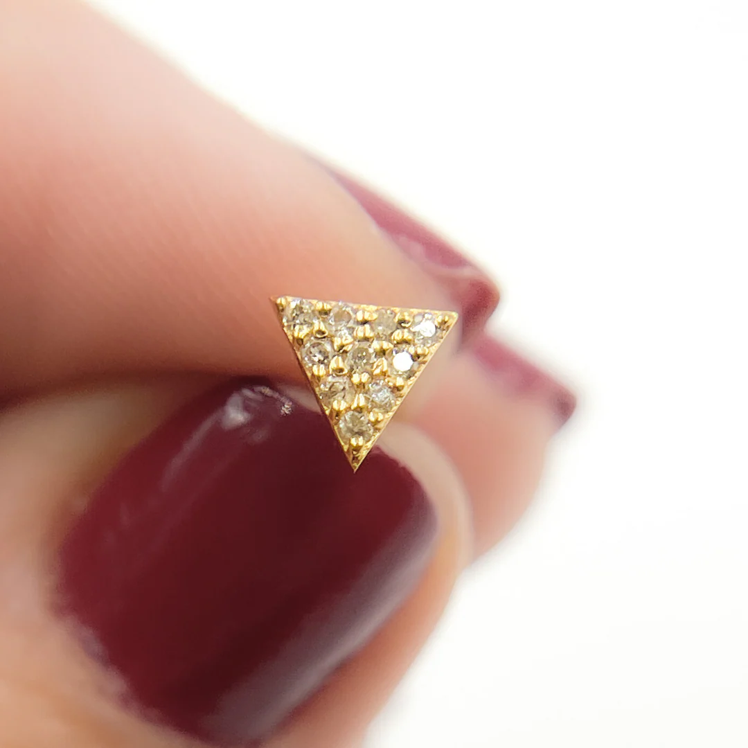 EFC54162. 14K Solid Gold and Diamonds Triangle Studs - Image 6