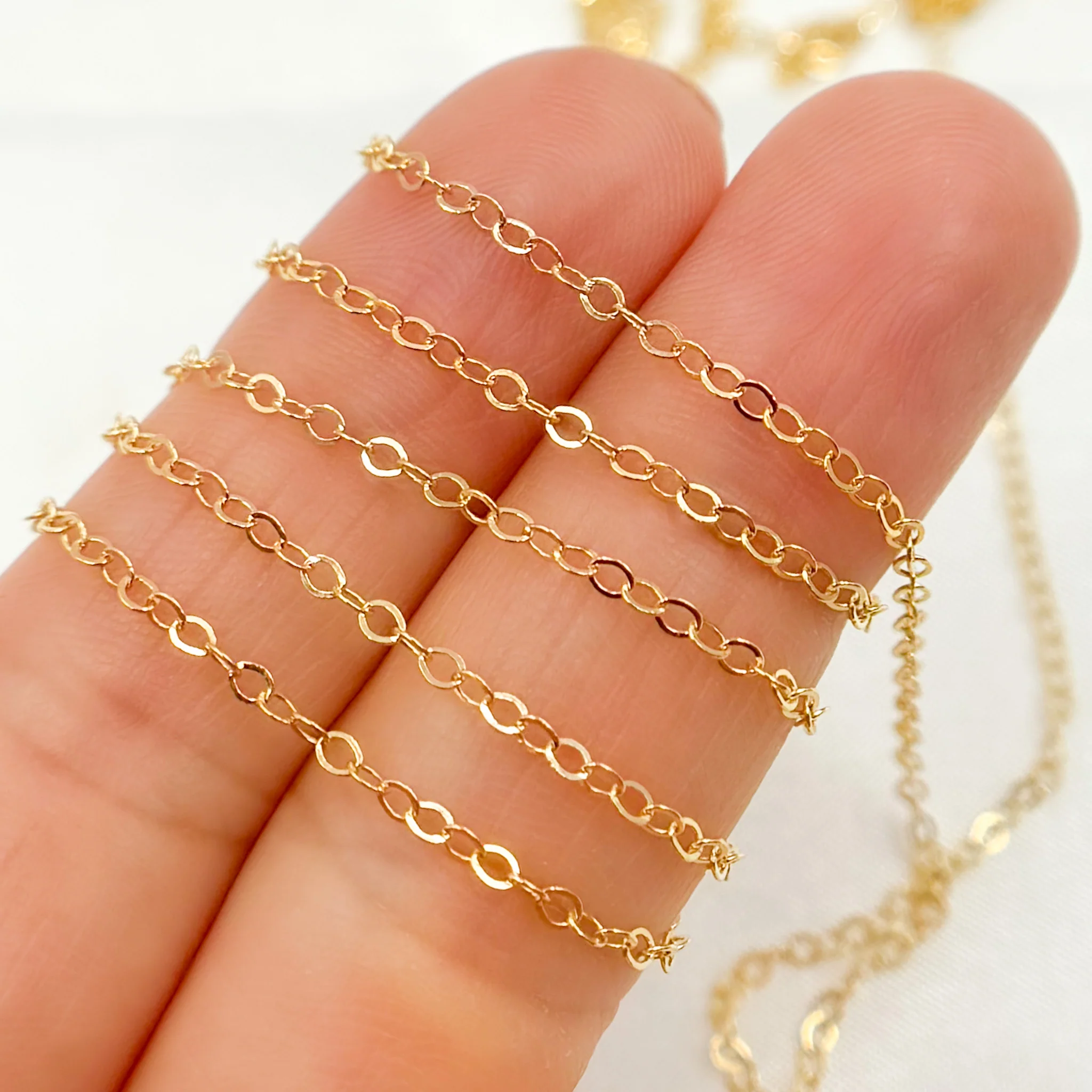 1218FGF. Gold-Filled Flat Oval Link Chain - Image 3
