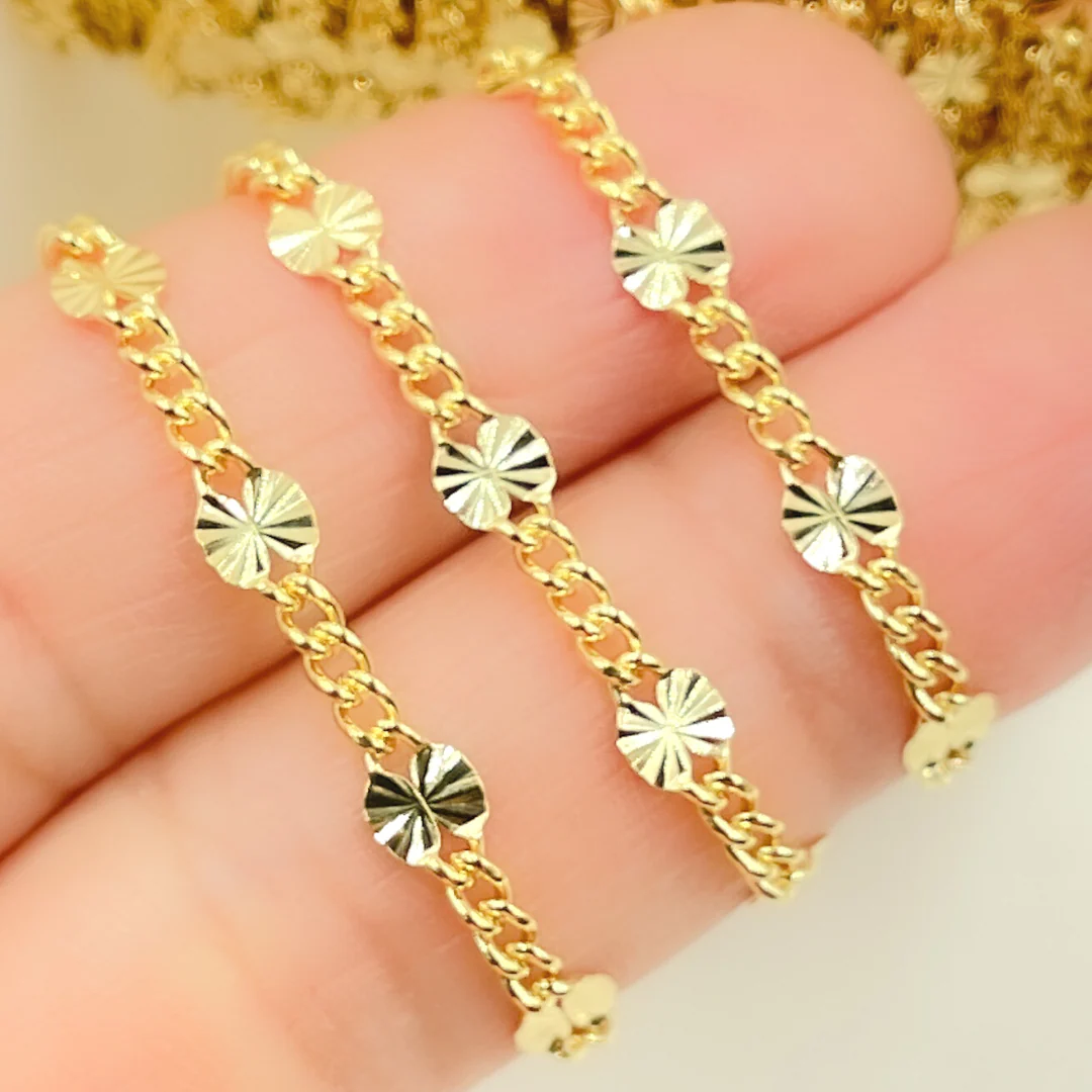 V162GP. Gold Plated Sterling Silver Curb and Marina Diamond Cut Link Chain