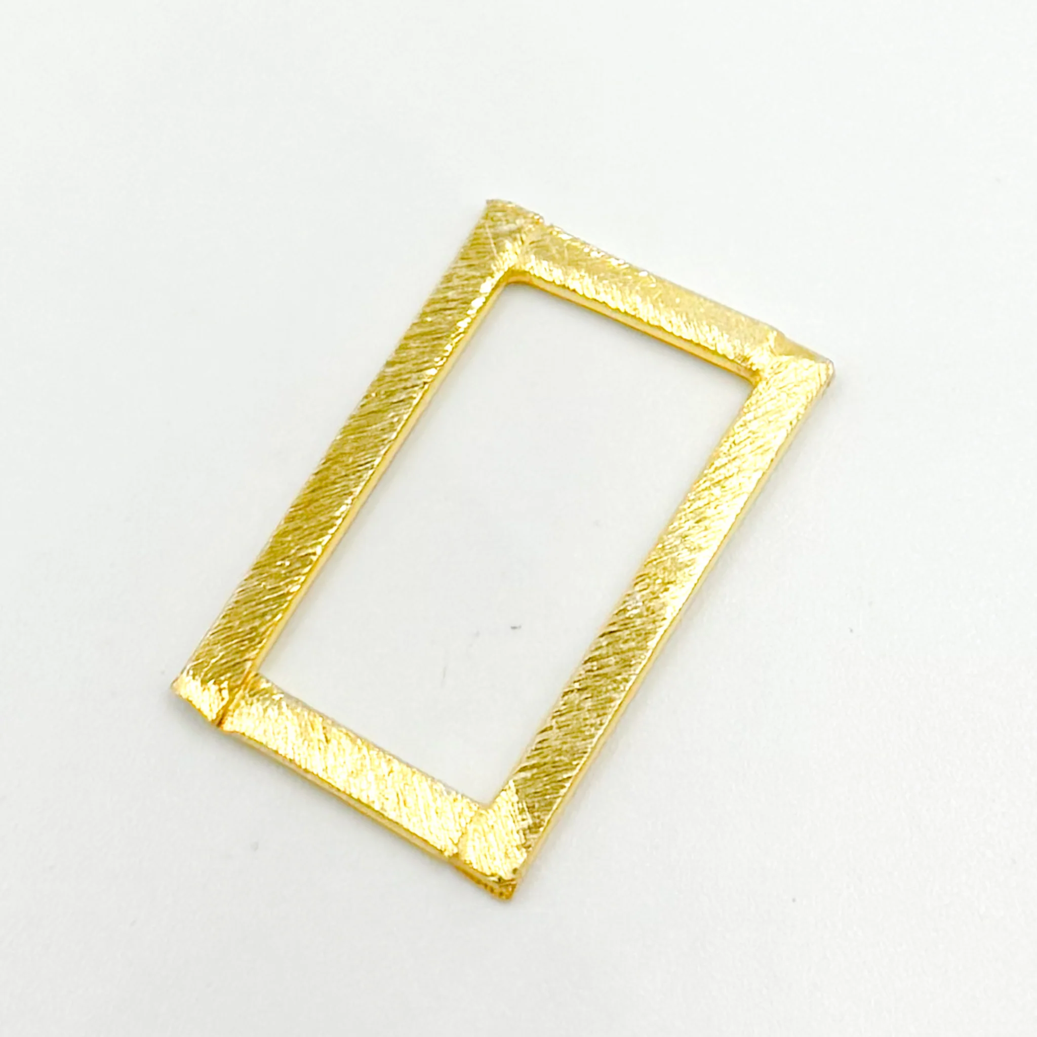 RS1GP. 20MM Gold-plated Sterling Silver Brushed Rectangle Connector - Image 4