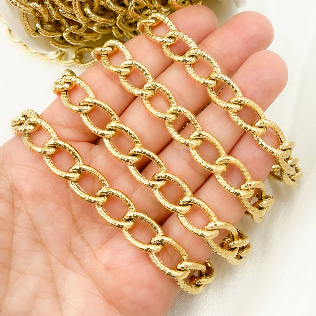 V49GP. Gold Plated 925 Sterling Silver Textured Oval Link Chain