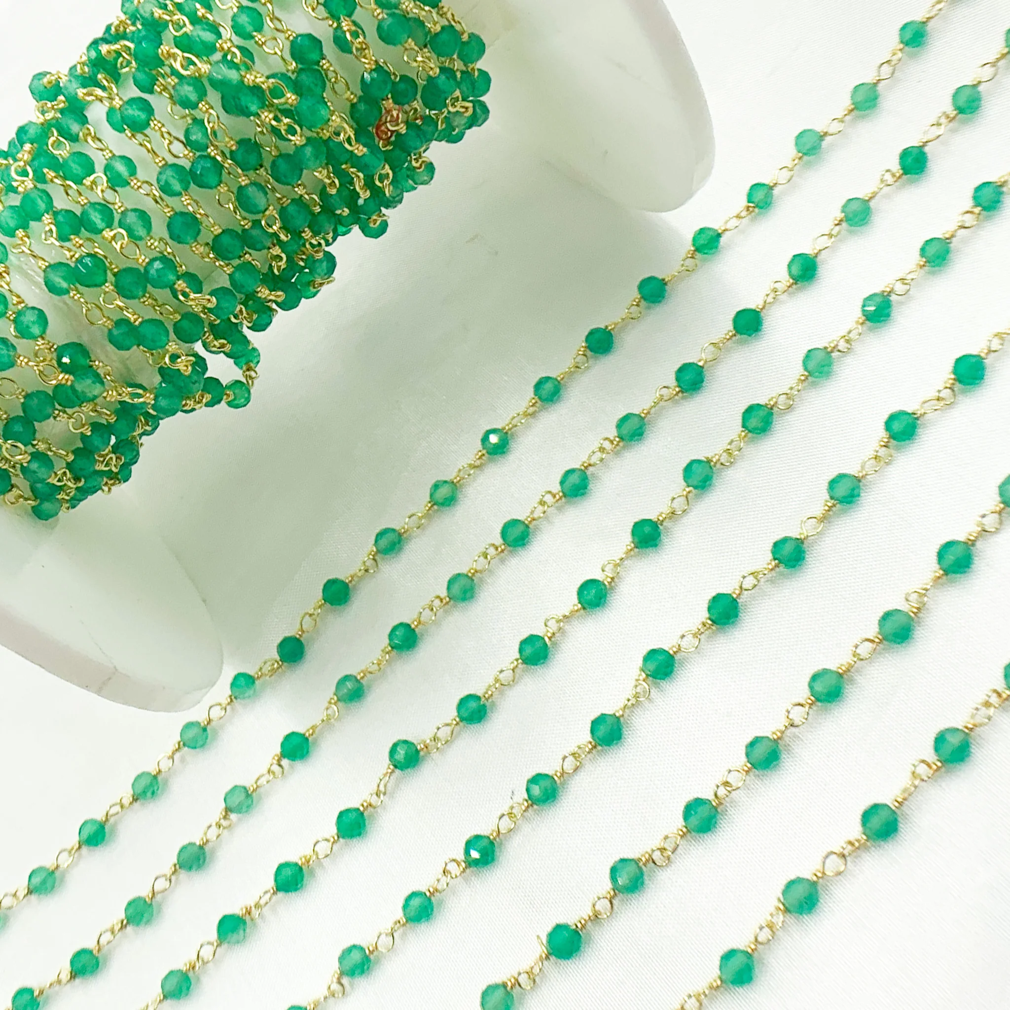 GRE9. Green Onyx Gold Plated Wire Chain - Image 5