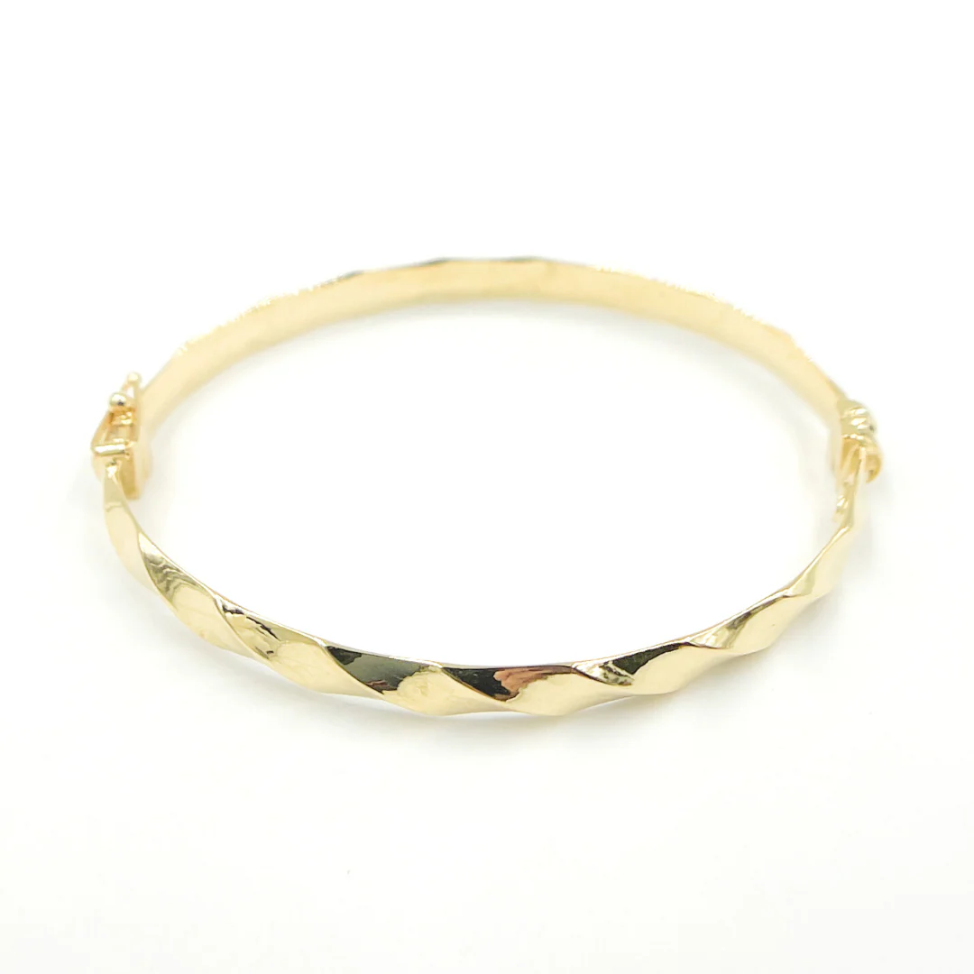 KG105. 14K Solid Gold Twisted Bangle - Image 2