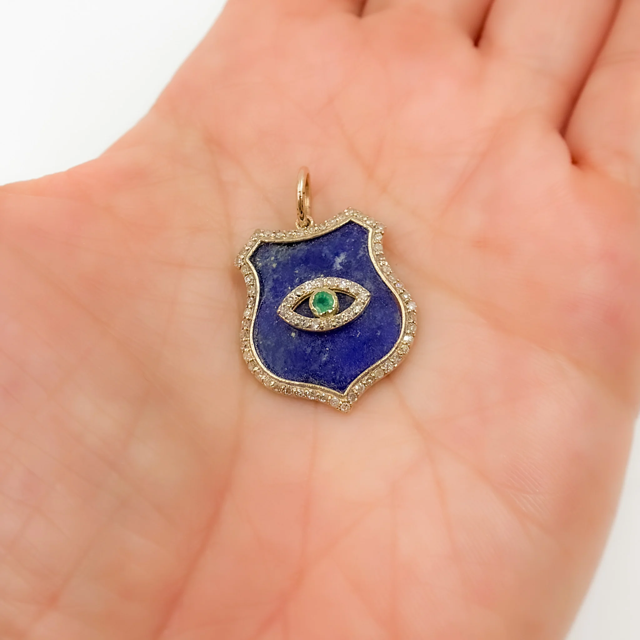 KG1121. 14K Solid Gold Shield Pendant - Image 2