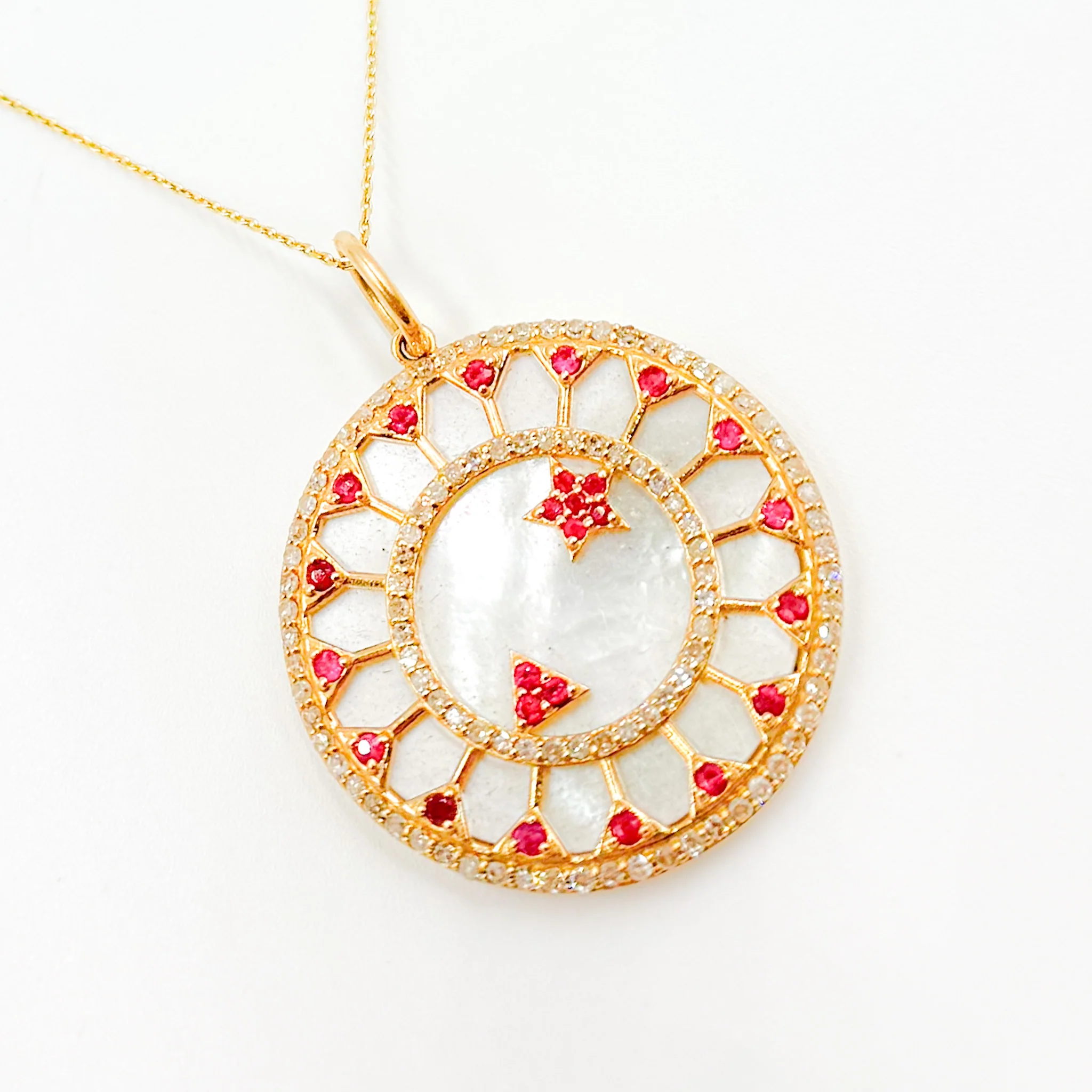 KG145. 14K Solid Gold Round Pendant