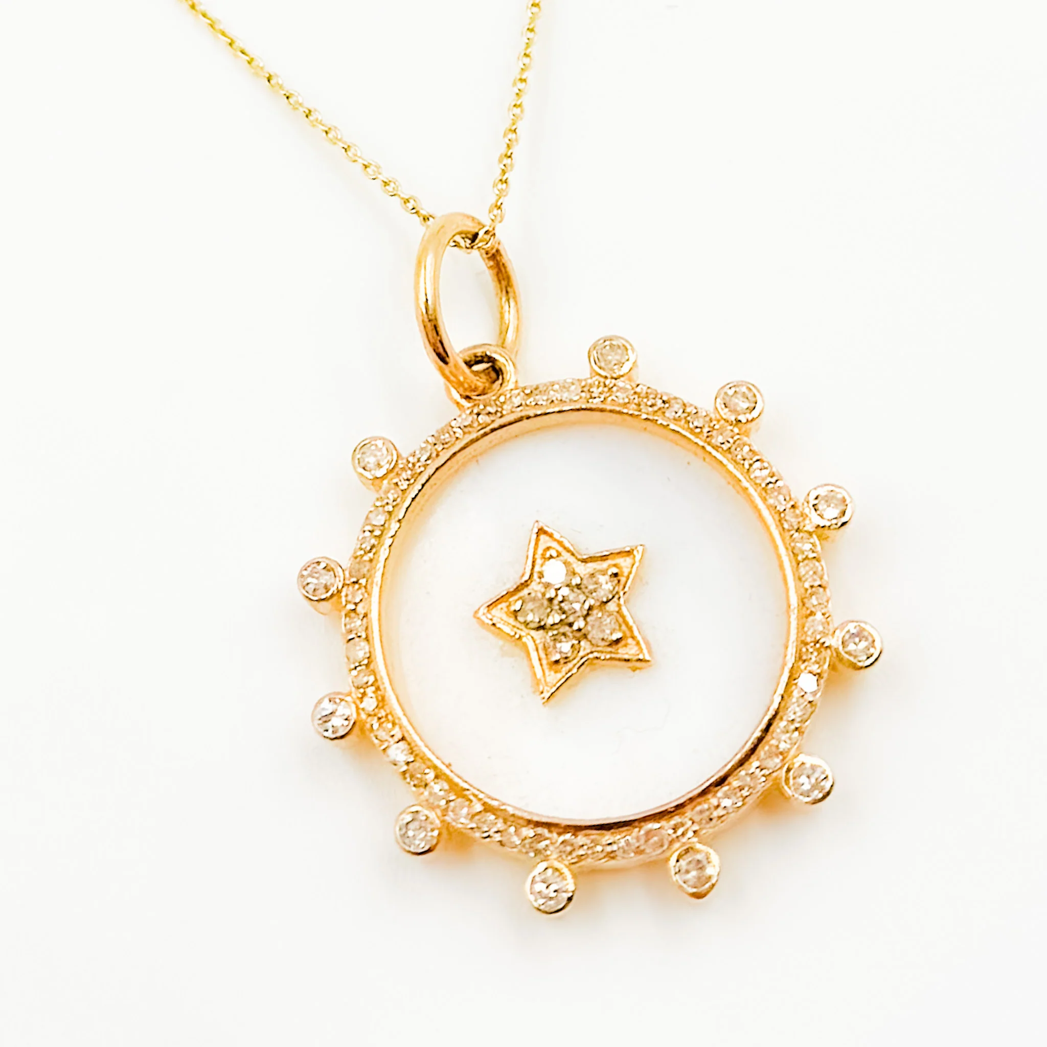 KG176. 14K Solid Gold Mother of Pearl, Diamonds Star Pendant