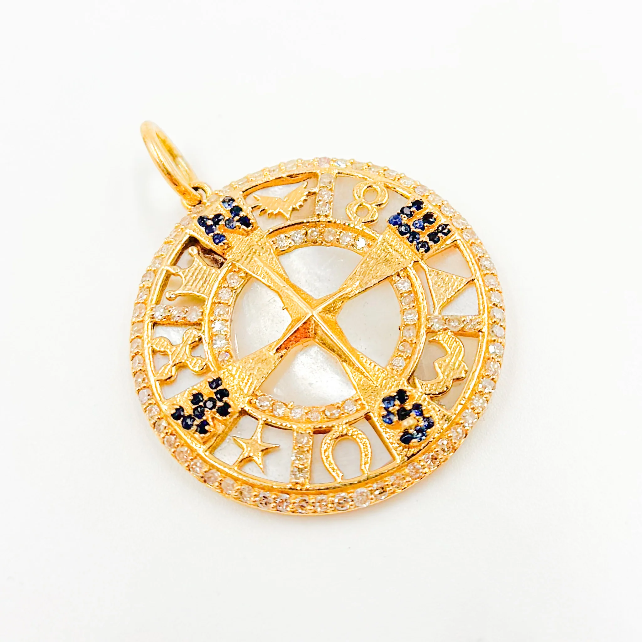 KG177. 14K Solid Gold Compass Round Pendant - Image 6